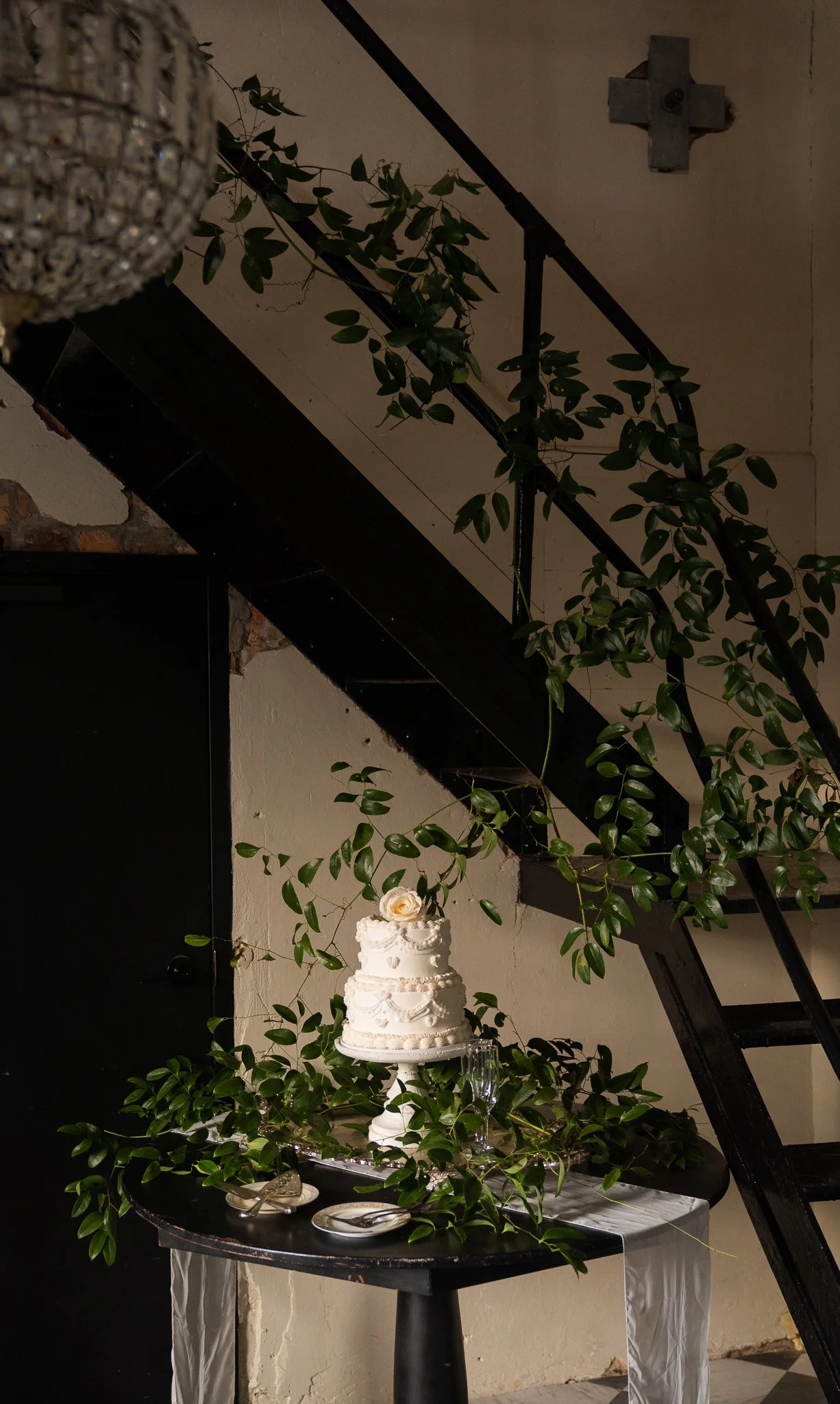 The Historic Dallas Jail Wedding Cake.jpg