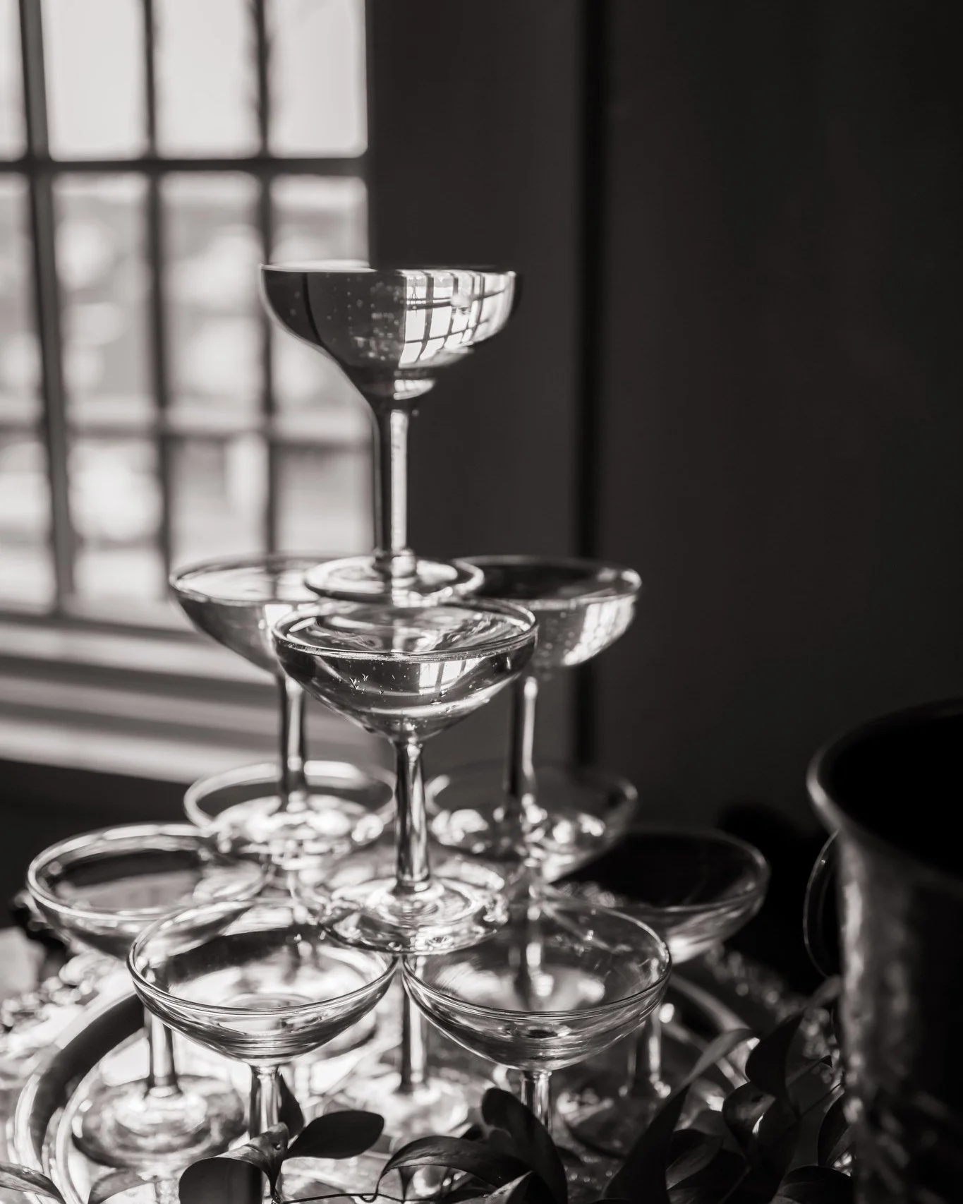 Cheers to the weekend 🥂

We&rsquo;re looking forward to a rehearsal and wedding here at The Historic Dallas Jail&mdash;and we still managed to squeeze in a few tour times along the way 🤍

If you&rsquo;ve been thinking about coming by, now&rsquo;s y