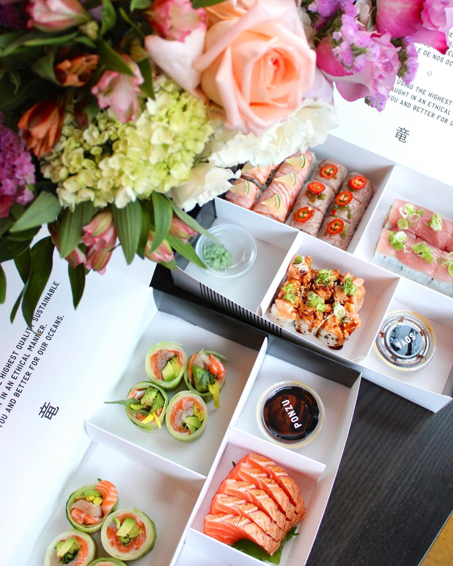 Treat your Mom to the ultimate #RyuSushi dinner this weekend. Reservation and order links in our bio.
.
Offrez &agrave; votre maman l'ultime d&icirc;ner #RyuSushi cette fin de semaine. Liens de r&eacute;servation et de commande dans notre bio.