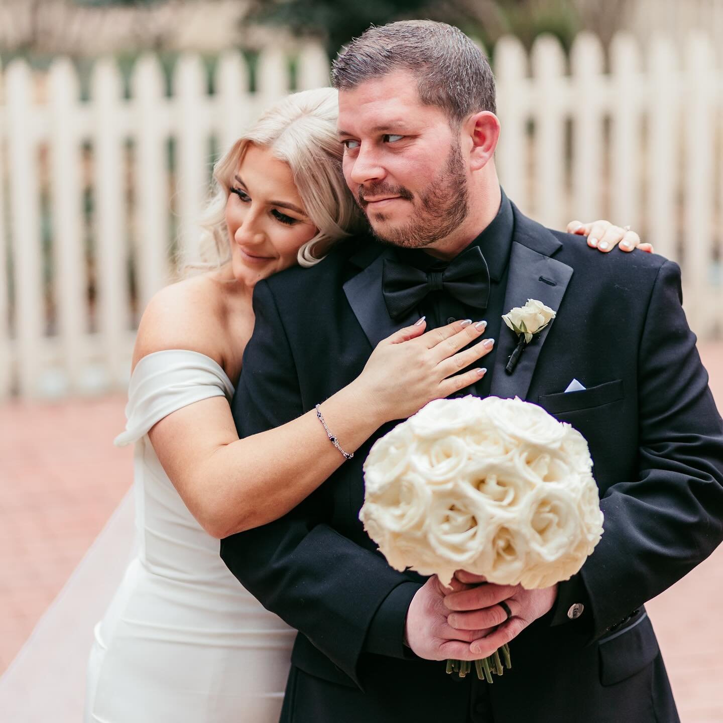 💐💗 Happy National Husband&rsquo;s Day 💍🥂 to all of the husbands out there and those who we&rsquo;ve had the pleasure working with, this one&rsquo;s for YOU! Thank you for:

💕 Sharing you their food even when I say I&rsquo;m not hungry
💕 Holding