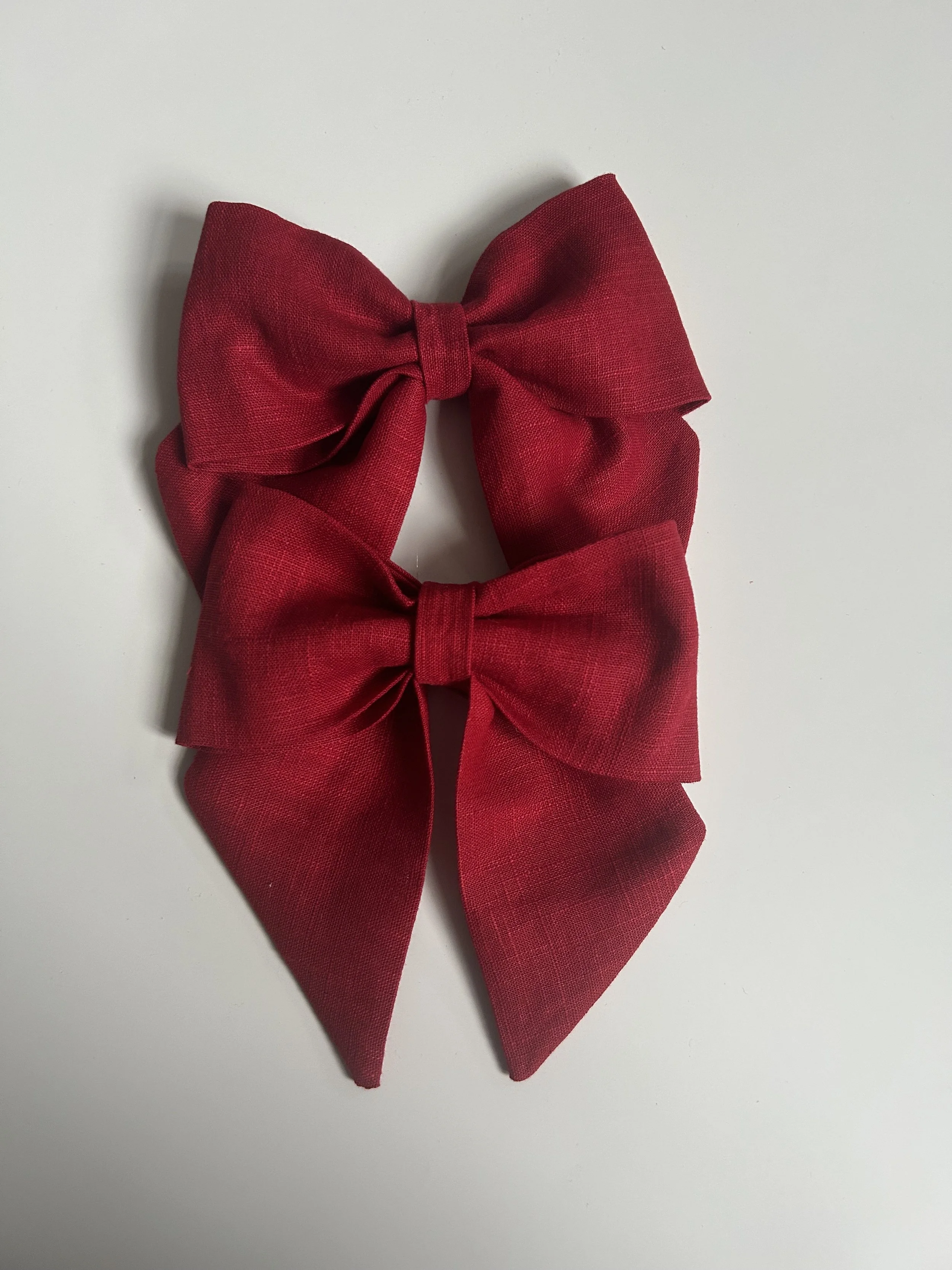 Pair small bows.jpg
