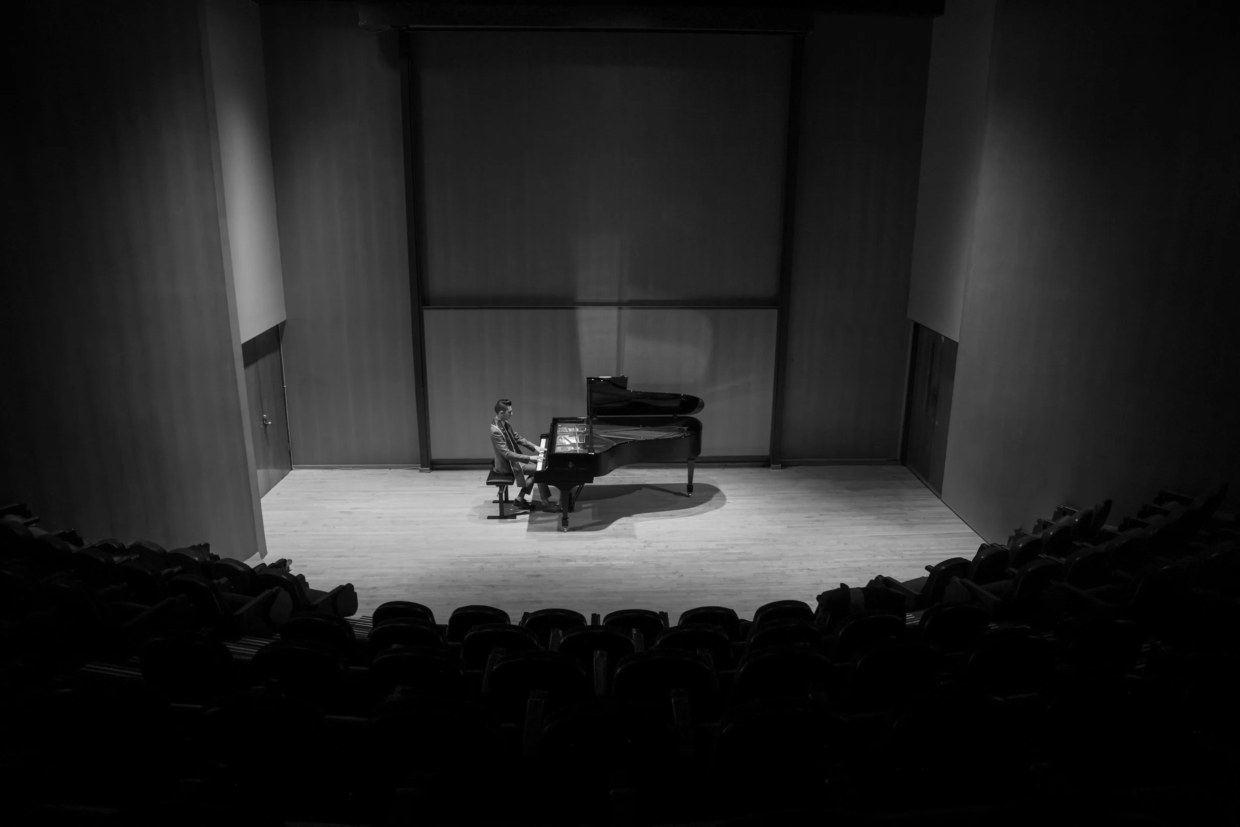 FSU Graduation Thadyn-36.jpg