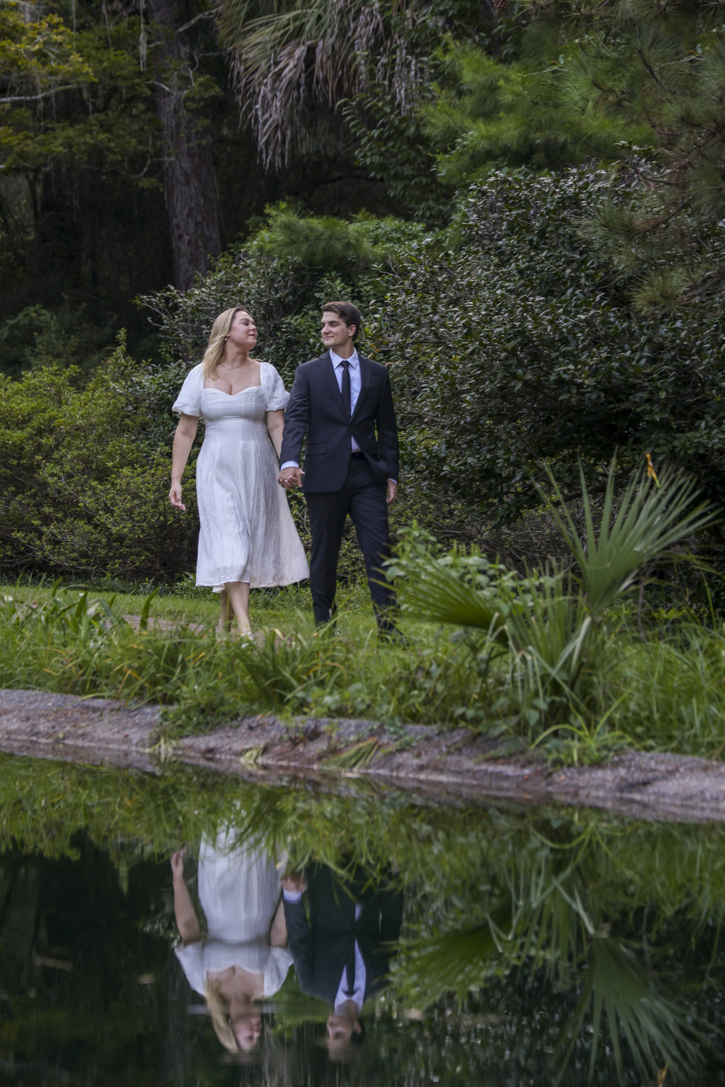 Engagement Photos -32.jpg