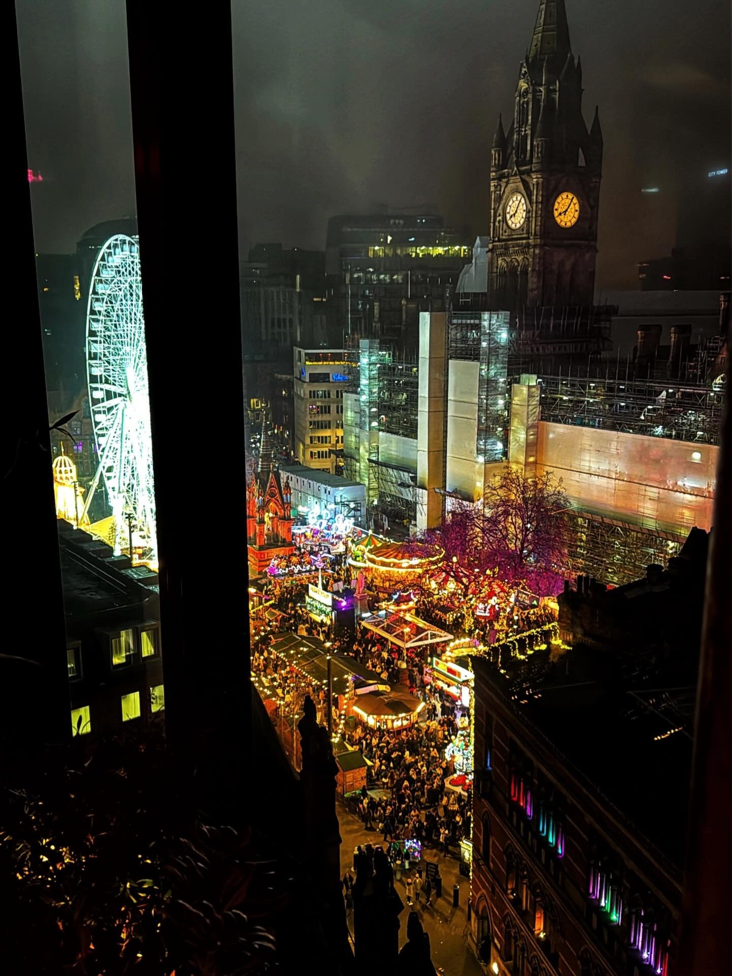 Manchester magic from above 🎄📸 Albert square is officially in its cosy era. Back where it belongs 👏🏻

Have you seen it yet?