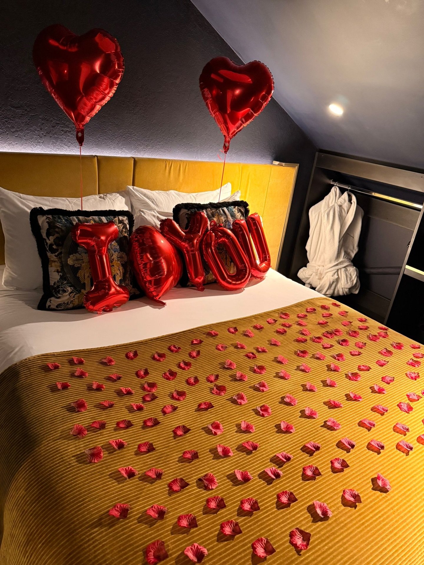 Love looked very good on you this weekend ❤️

But here&rsquo;s your gentle reminder&hellip; romance isn&rsquo;t just for February. Valentine&rsquo;s at Forty-Seven was gorgeous the outfits, the rooms, the romance, the &ldquo;just one more drink&rdquo