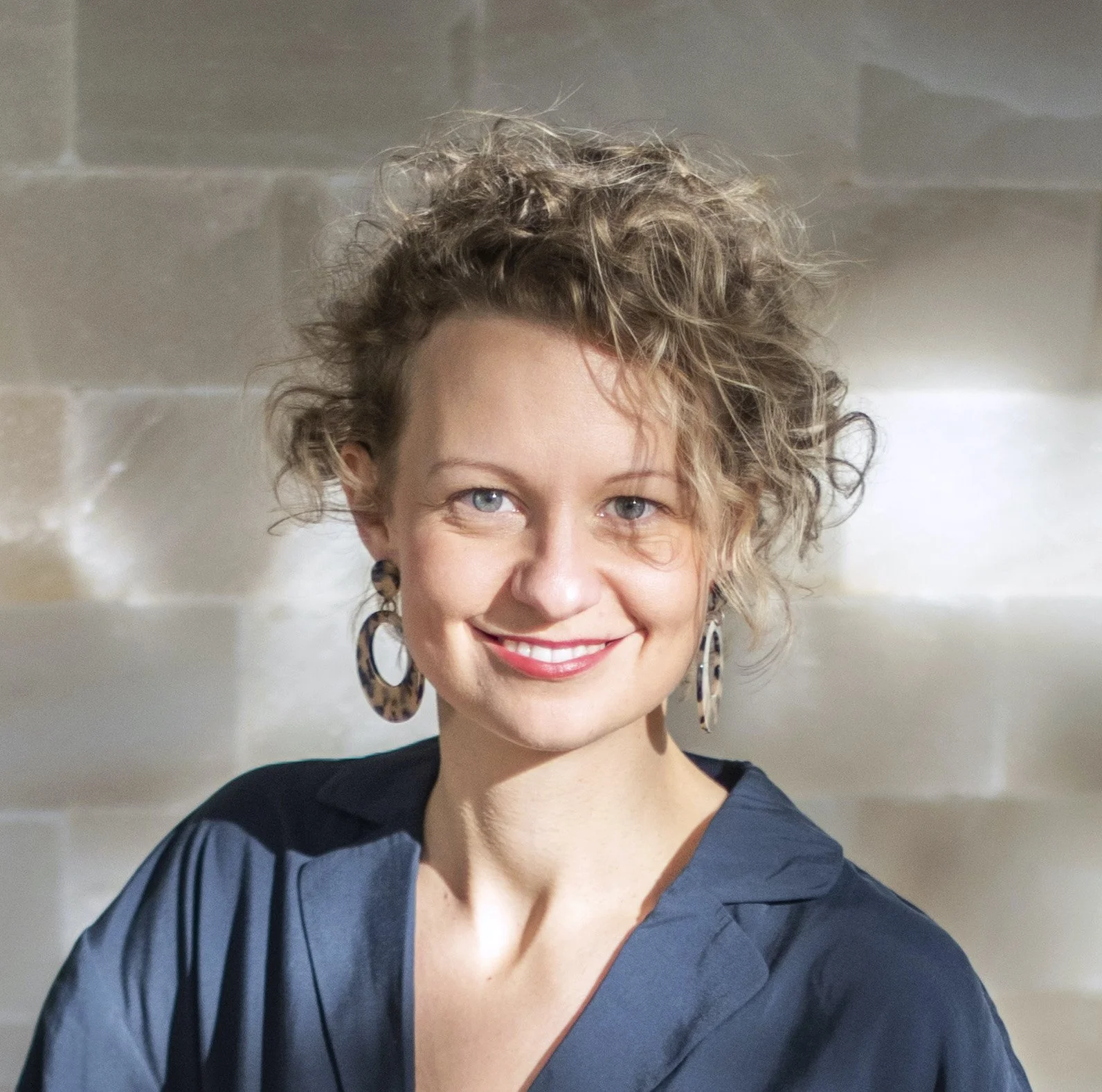 Janet Czifrus - Headshot copy.jpg