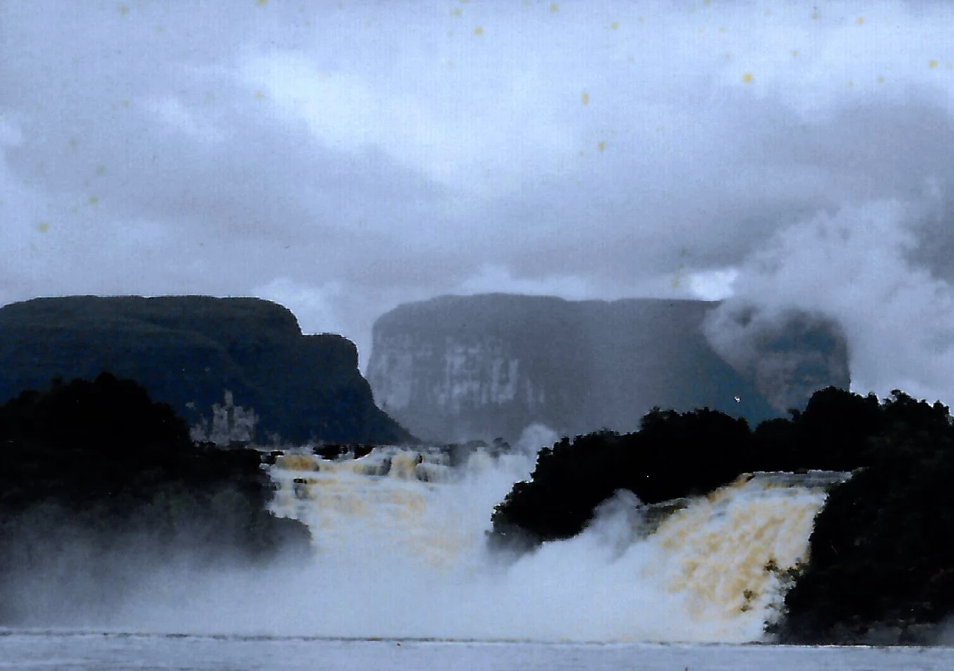 Canaima 2.jpg