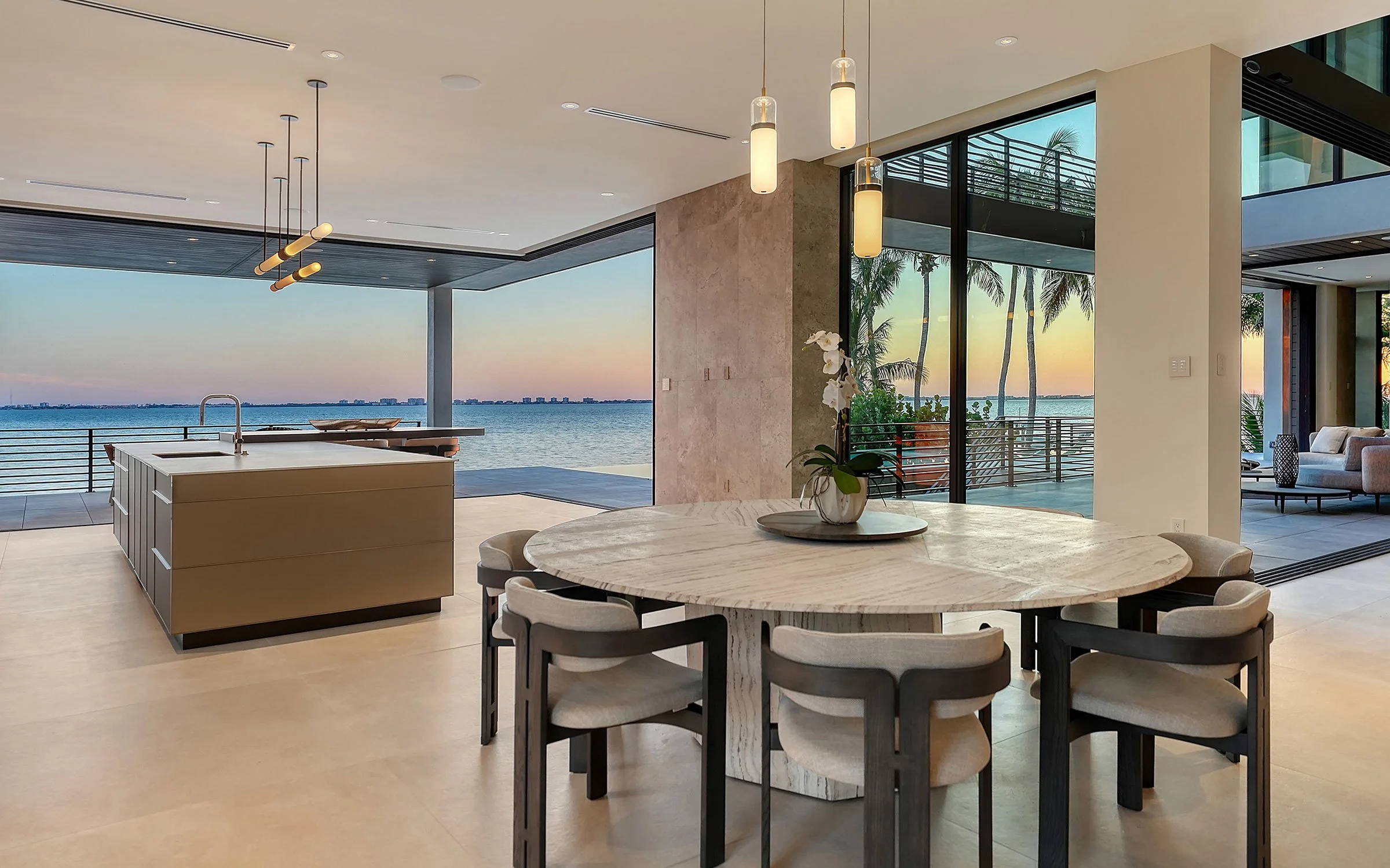 18-388-south-shore-drive-sarasota-fl-34234.jpg