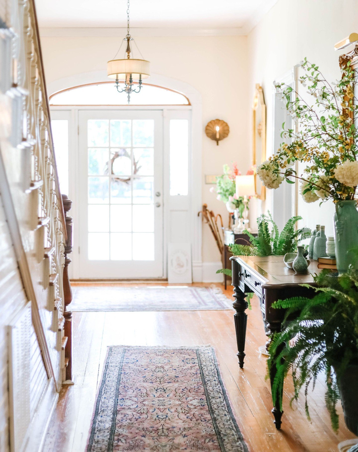 A Grand Entrance. Did you get a chance to see the Edgewood Farmhouse on the Tour of Homes? Comment below on what your favorite room was! We would love to hear from you! 📸@meetmeonmccaskill #lazyfoxlavenderfarm #1910farmhouse #historiccameronnc #came