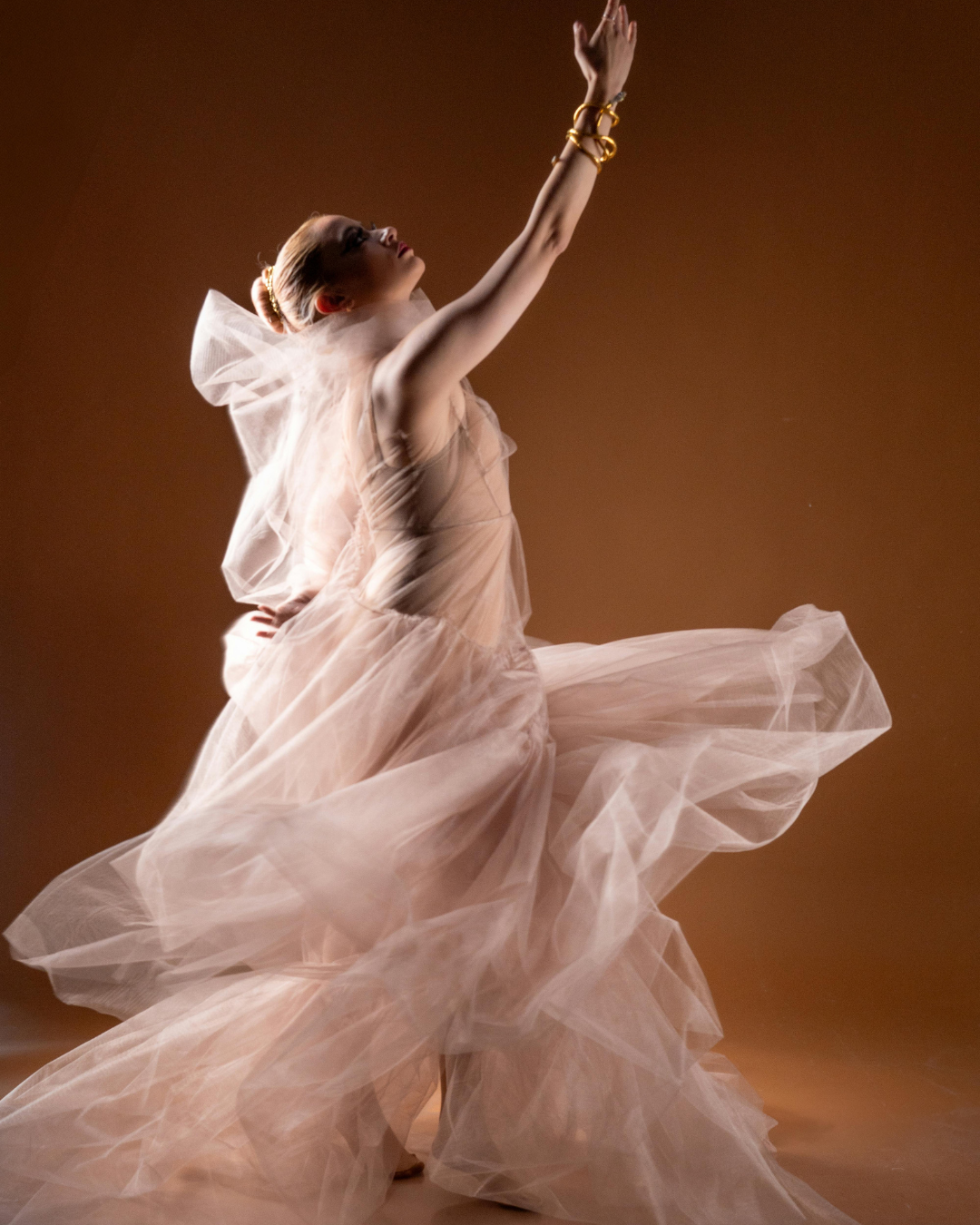 Building Confidence on the Dance Floor When You’re Naturally Shy