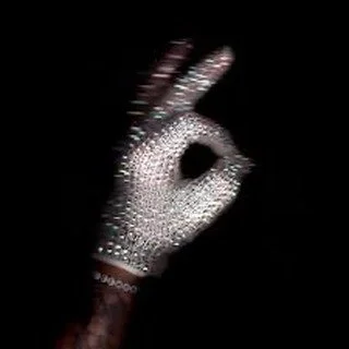 From @champagnepapi&rsquo;s &lsquo;ICEMAN&rsquo; &amp; &lsquo;Habibti&rsquo;

&lsquo;Burning Bridges&rsquo;
&lsquo;High Fives&rsquo;
&lsquo;White Bone&rsquo;

Co-written &amp; co-produced by @godblesseli. 🥶

#kilomg #kilometremusicgroup #iceman #new
