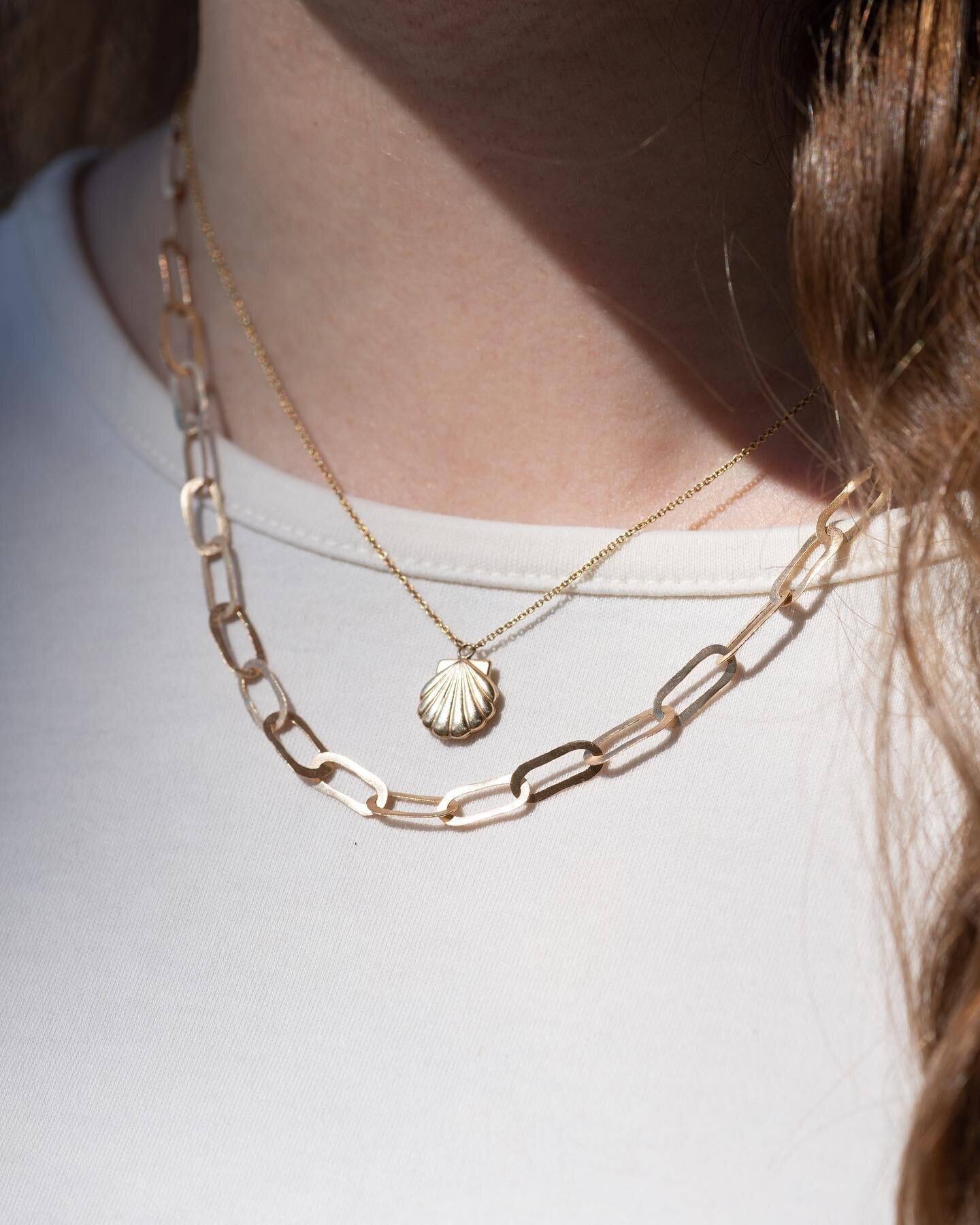 Back on the site! The original version of this handmade chain had a toggle clasp, but it now has a lobster clasp which allows for the length to be adjusted to your fancy. It is practically weightless and honestly looks good with everything! Can&rsquo