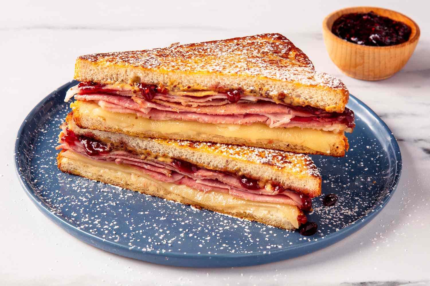 Monte-Cristo-FT-RECIPE0423-068034af87034d0b8fe663d1515553c7.jpg