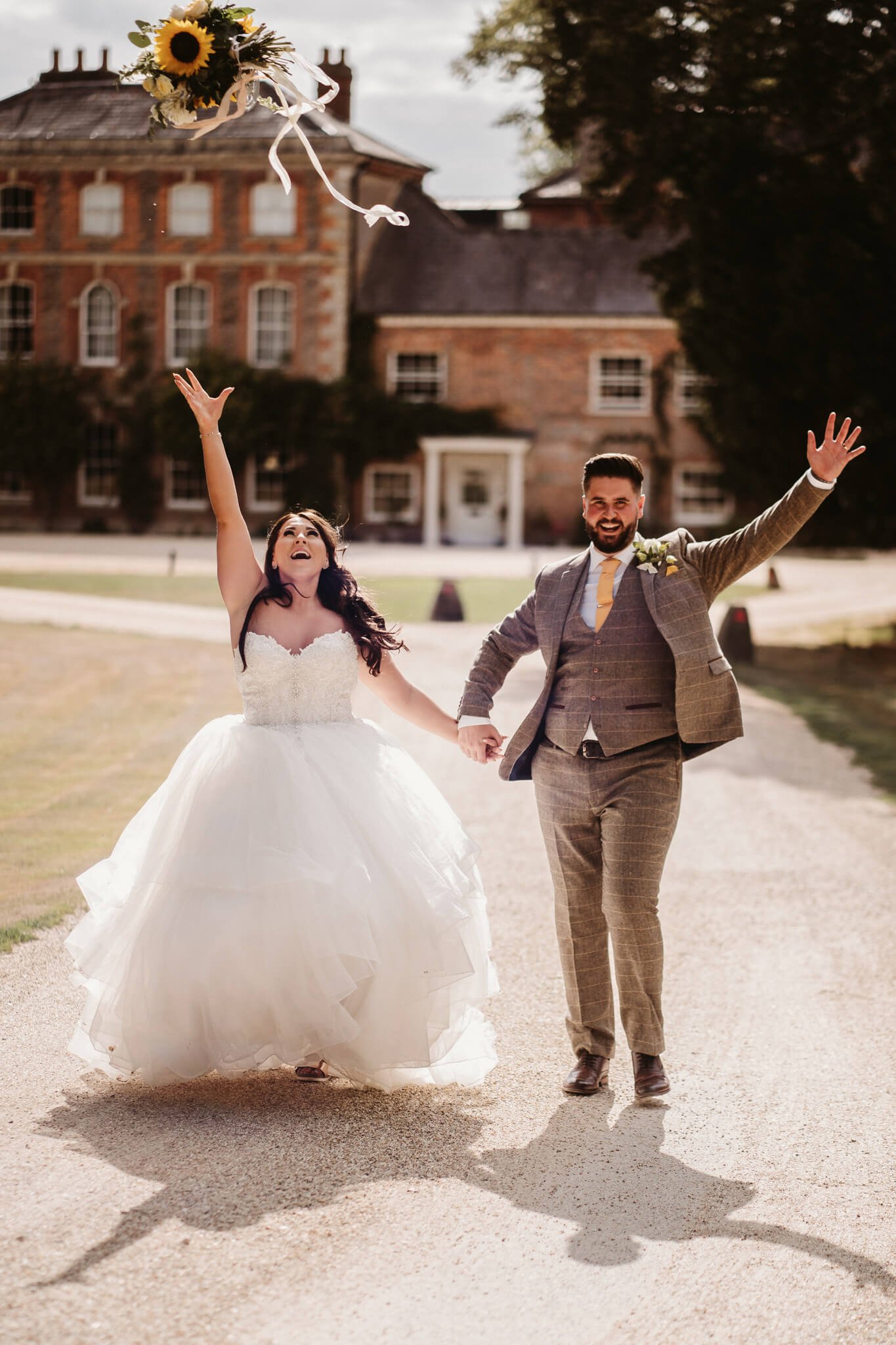 Bride-and-groom-at-syrencot-2.jpg