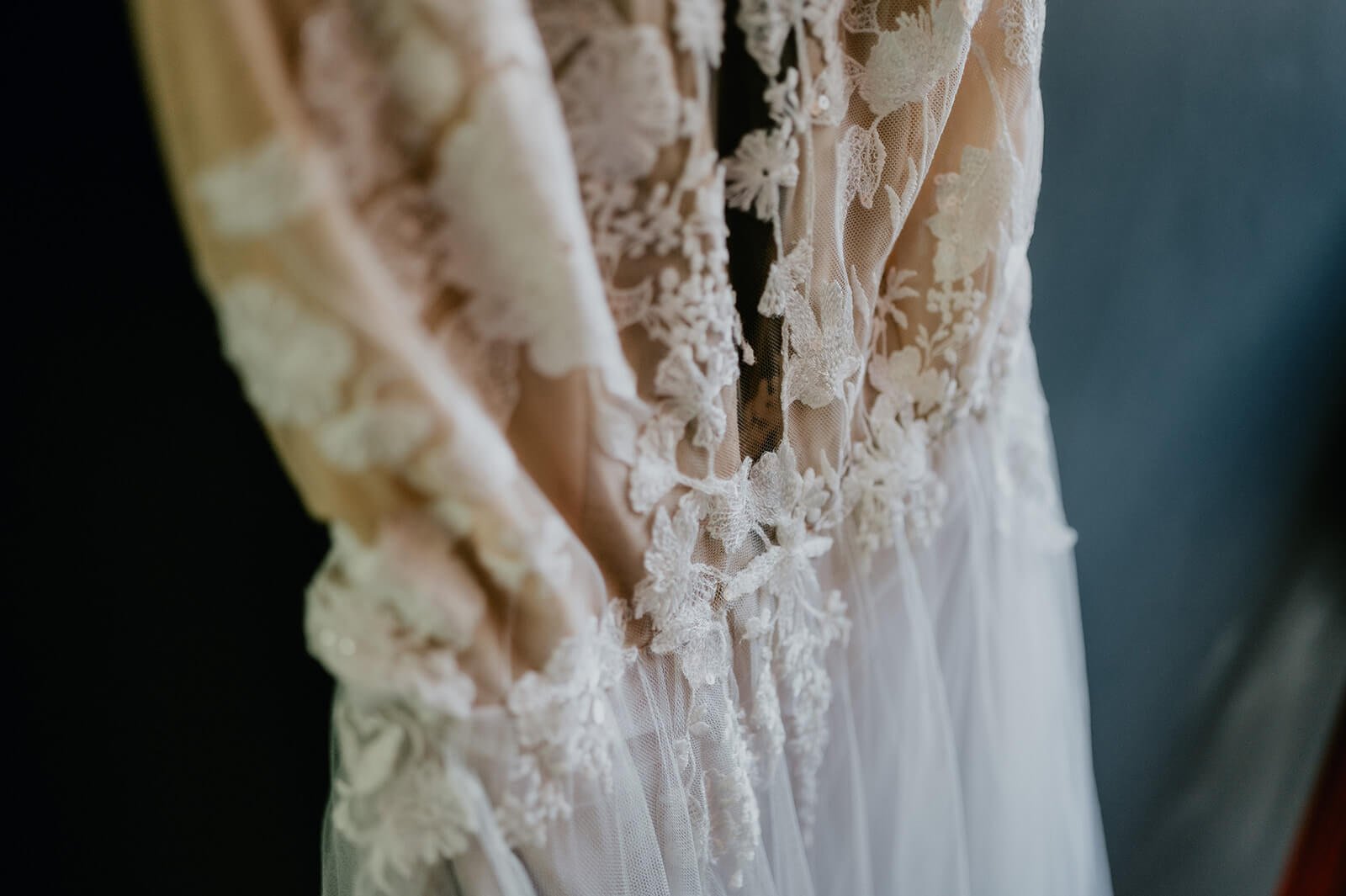 Lacy-wedding-dress.jpg