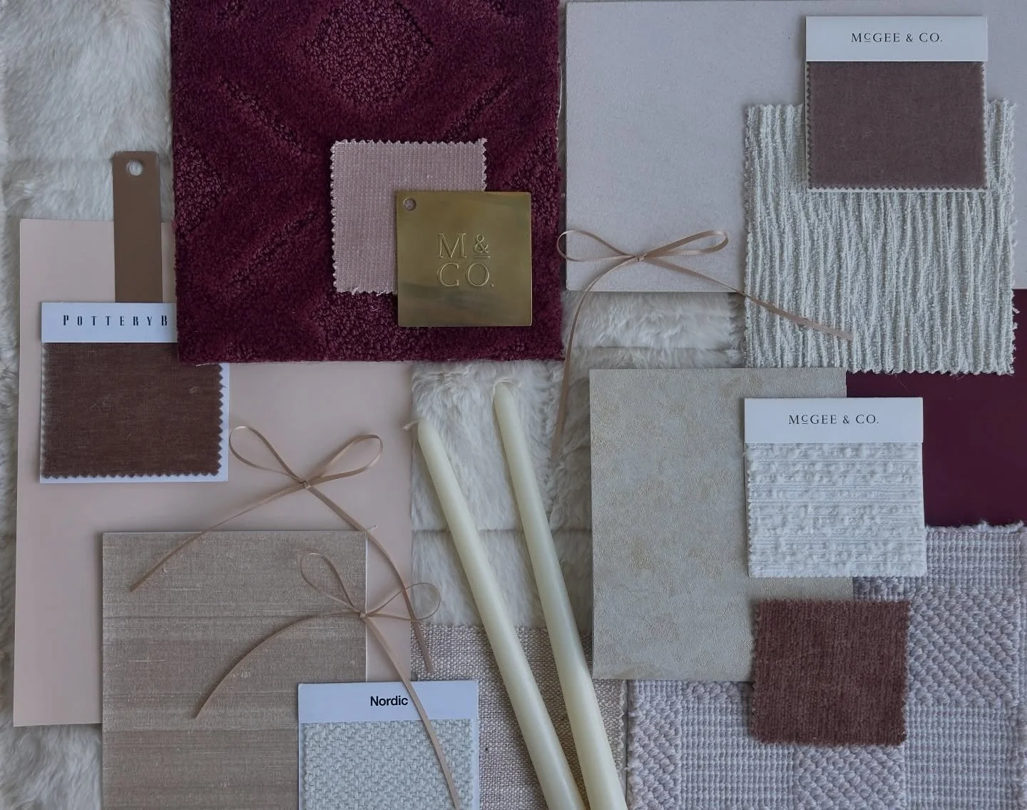 Our love language? Well-curated flatlays 💖✨ Happy Valentine&rsquo;s Day from Studio Nine!

&bull;
&bull;
#louisvilleinteriordesign #louisvilleinteriordesigner #louisvilleinteriors #louisvillebusiness #louisvillelocal