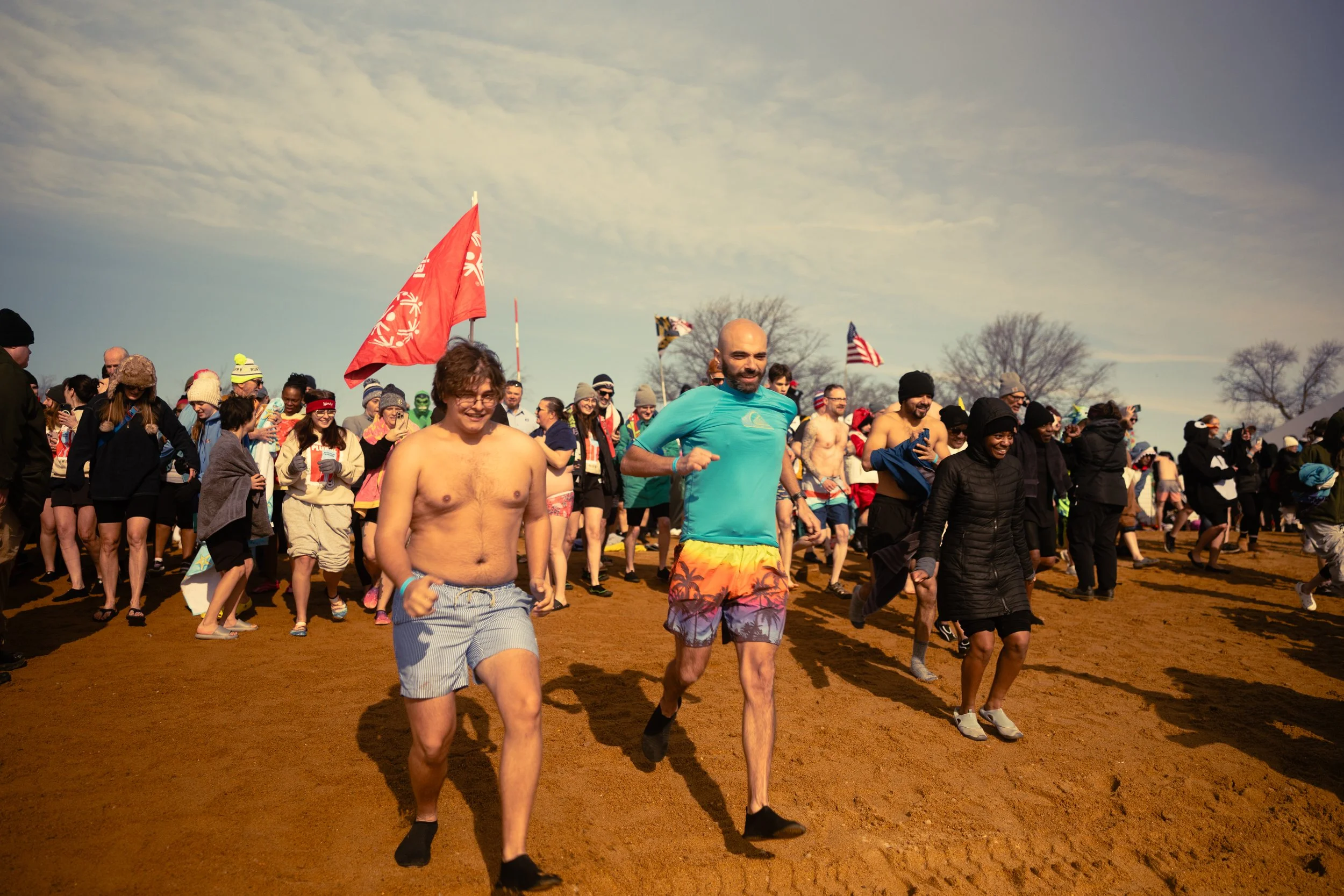 polar bear plunge EOS R-12.jpg