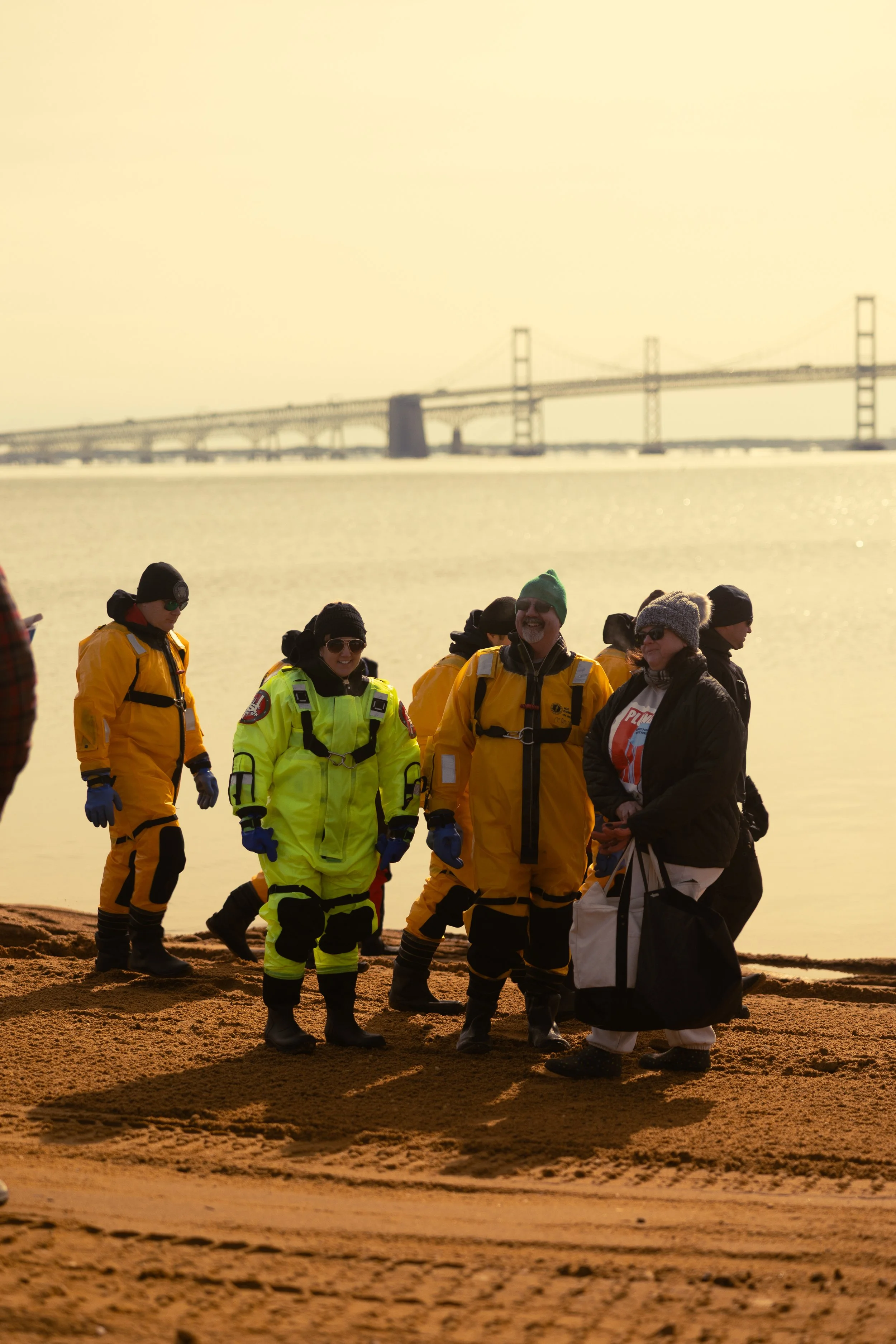 polar bear plunge EOS R-10.jpg