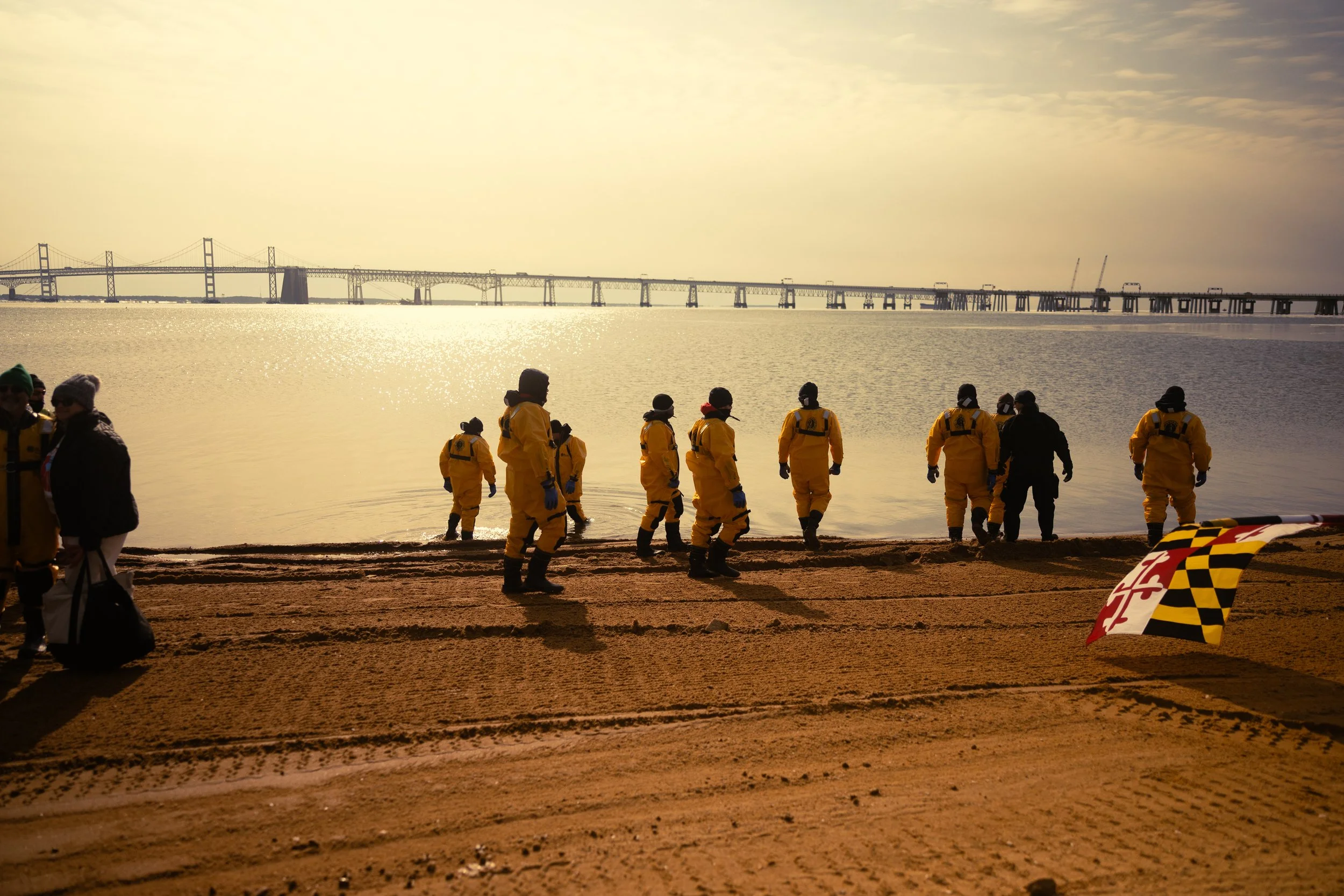 polar bear plunge EOS R-24.jpg