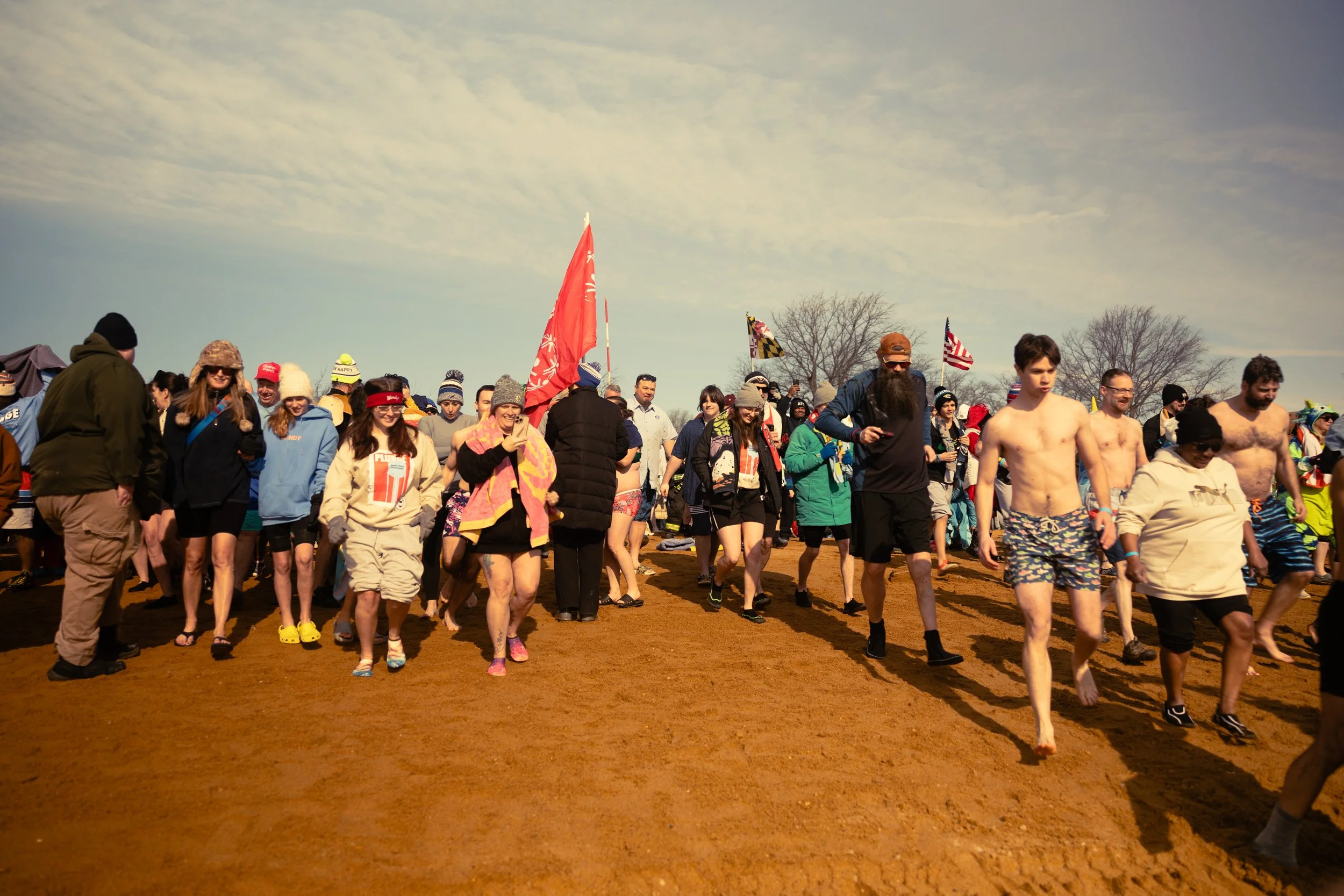 polar bear plunge EOS R-13.jpg