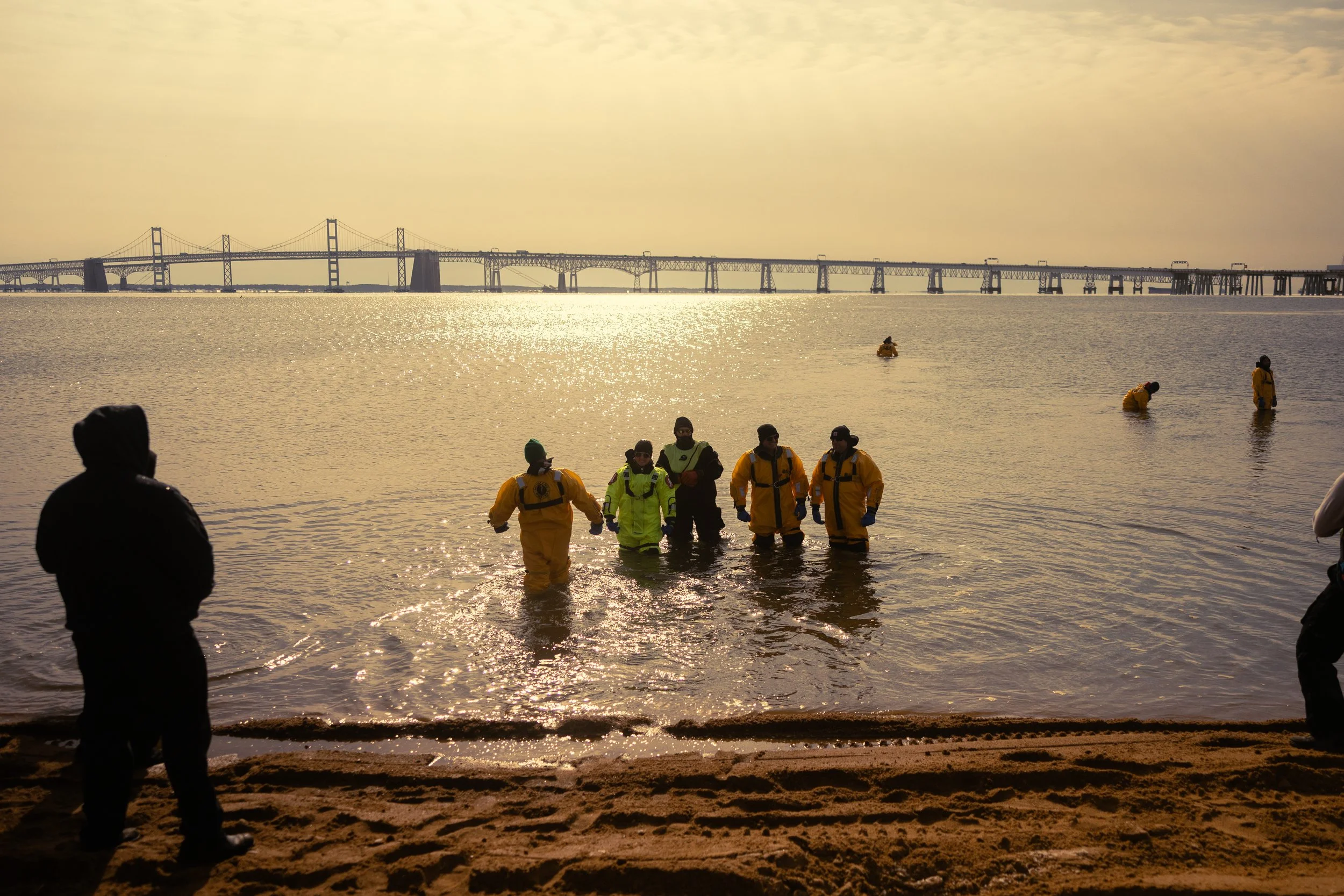 polar bear plunge EOS R-26.jpg
