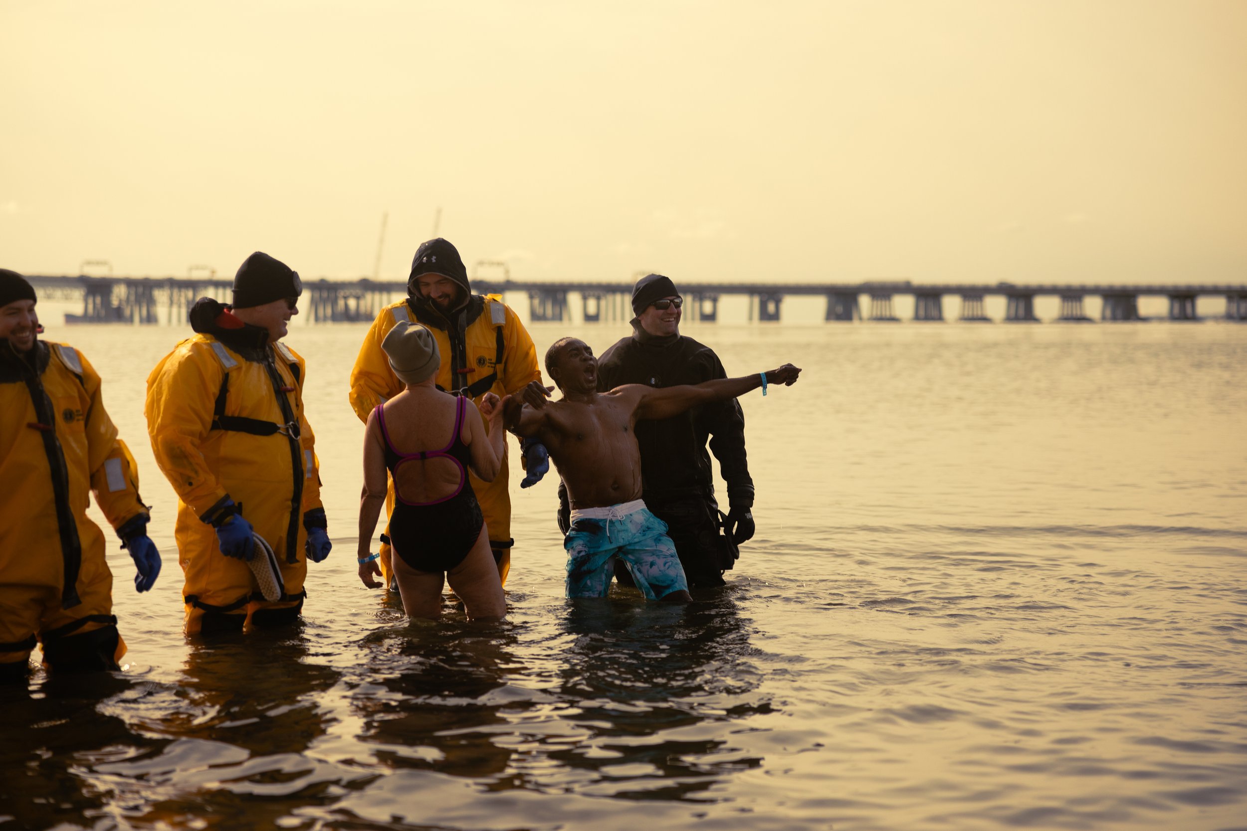 polar bear plunge EOS R-16.jpg