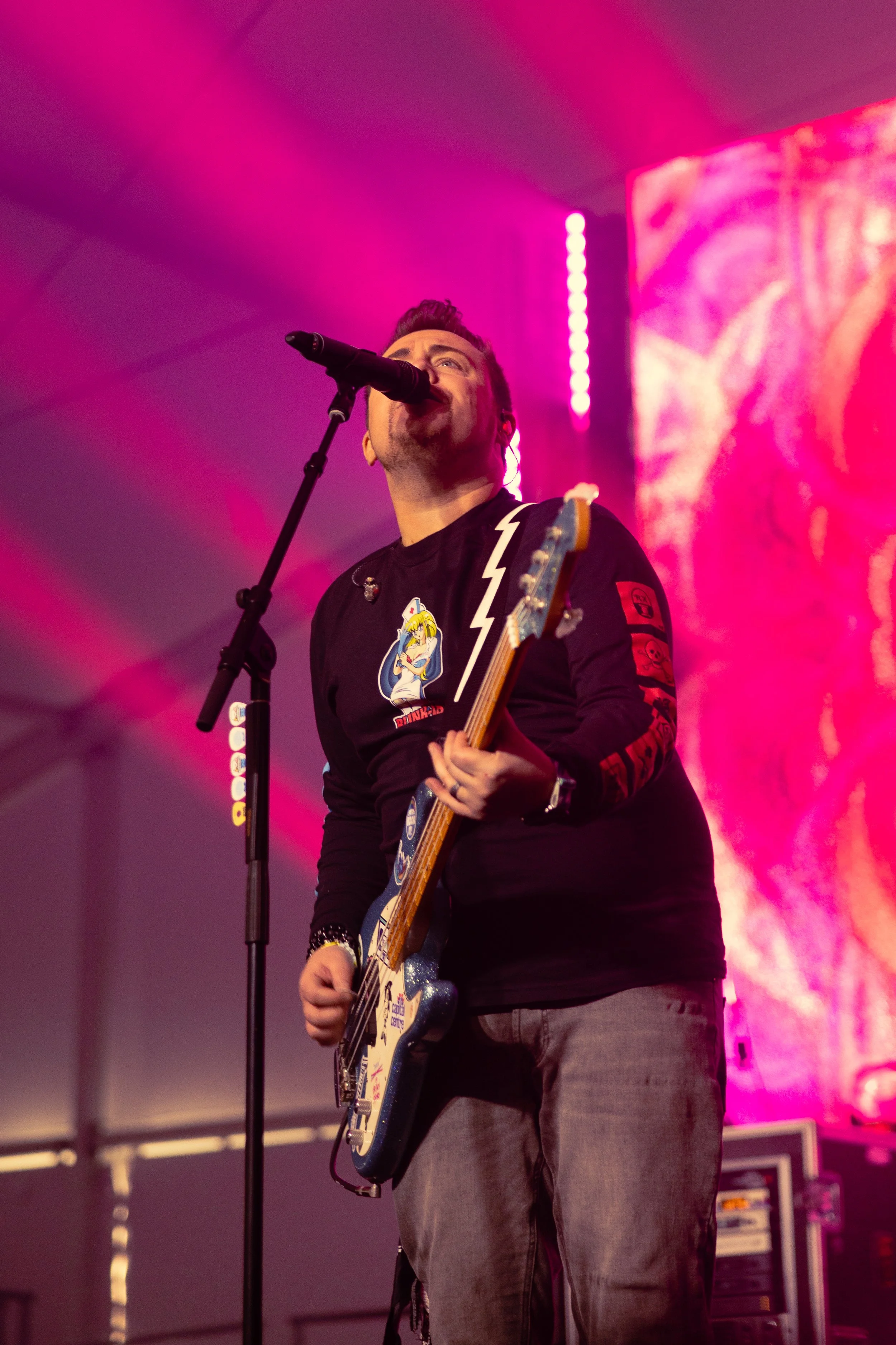 polar bear plunge EOS R-20.jpg