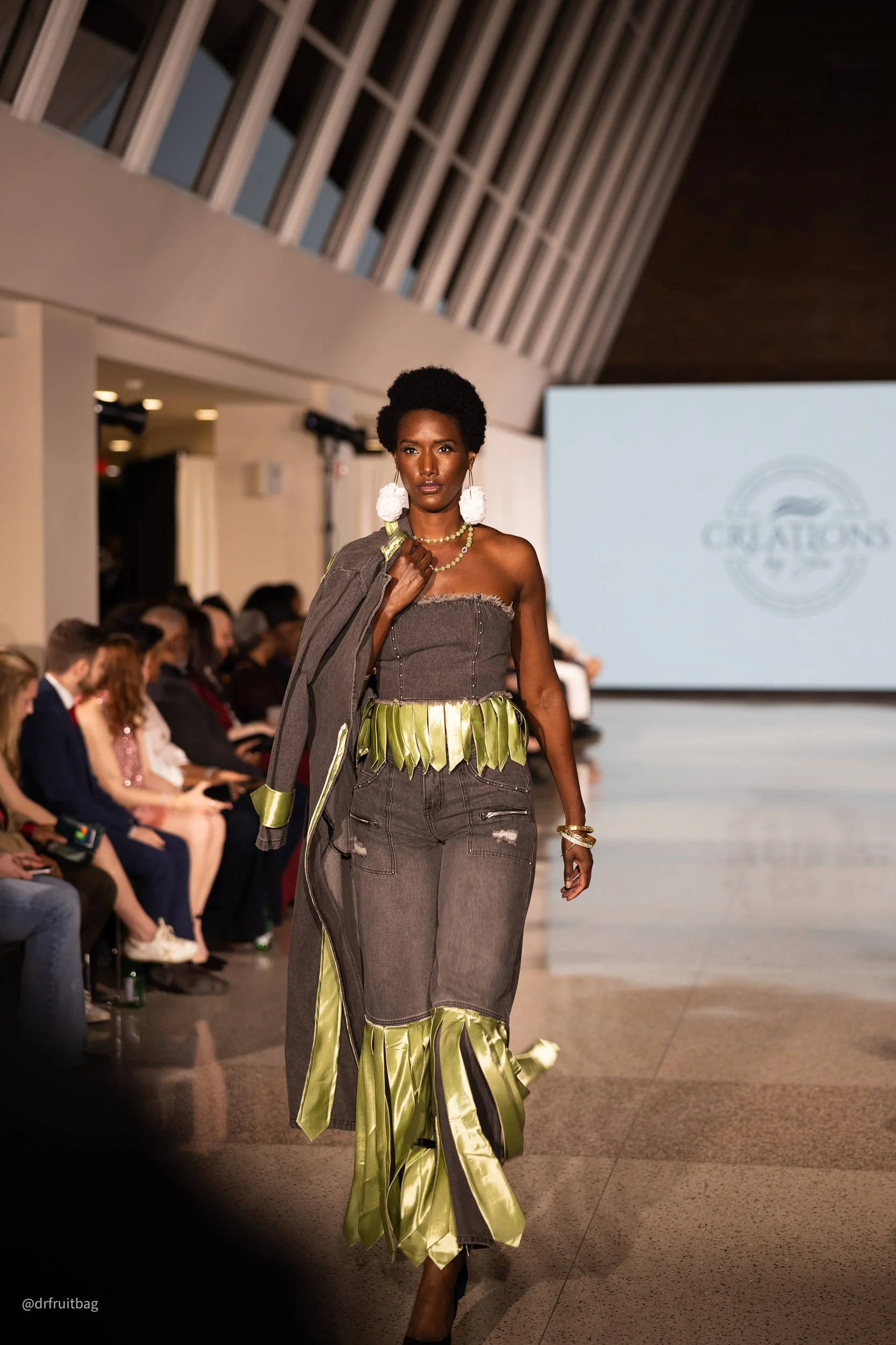 DCFW emerging designers 80-033.jpg