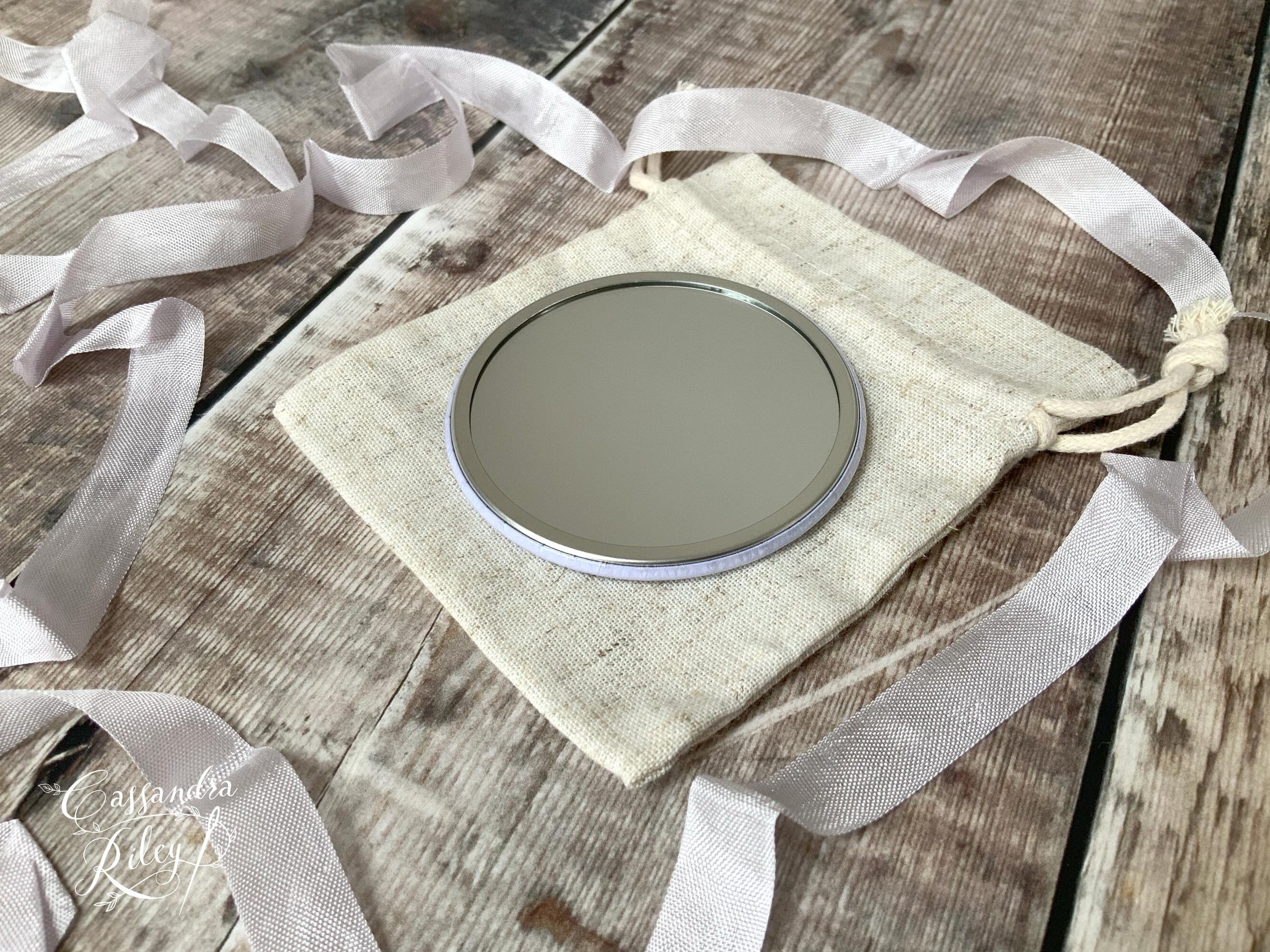 https://i.etsystatic.com/5892488/r/il/478e35/2736228487/il_fullxfull.2736228487_s8a6.jpg