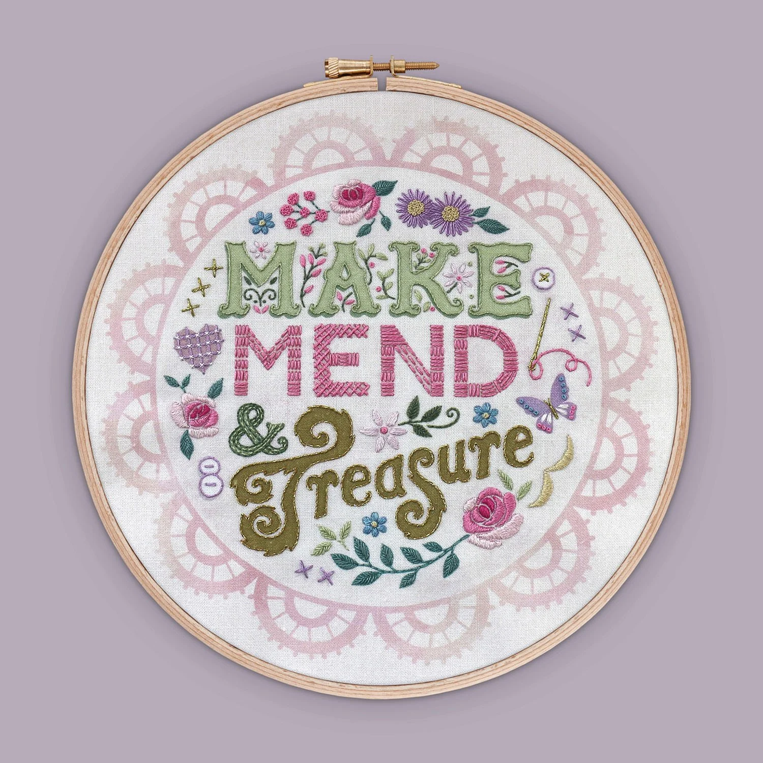 EMBROIDERY KIT