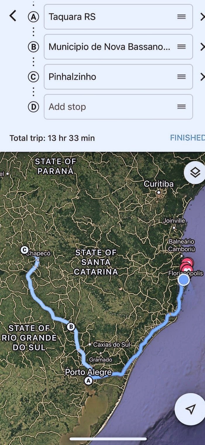 Map showing a route from Taquara RS to Pinhalzinho, via Nova Bassano, in Southern Brazil crossing the states of Rio Grande do Sul and Santa Catarina.