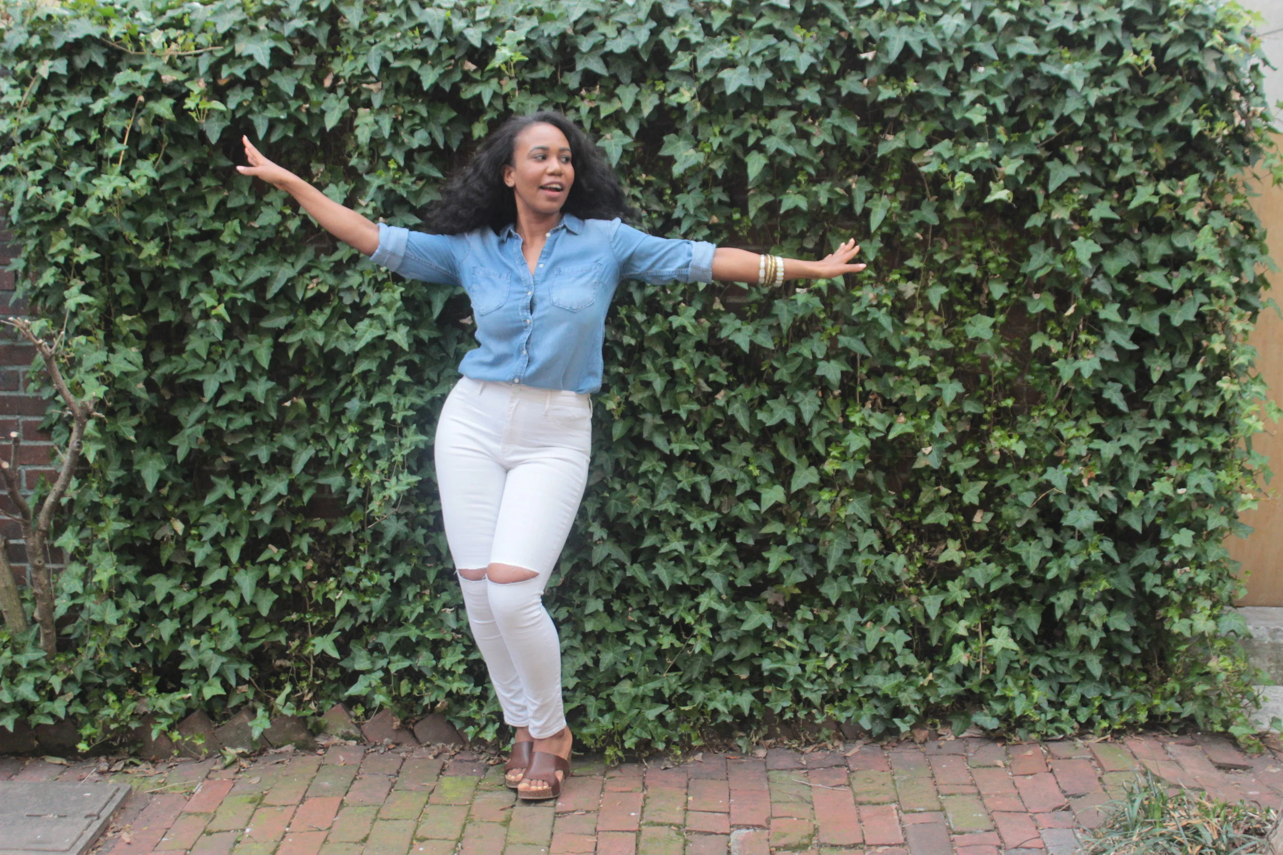 Live Episode 14: Three Ways To Enjoy Your Single Life! 