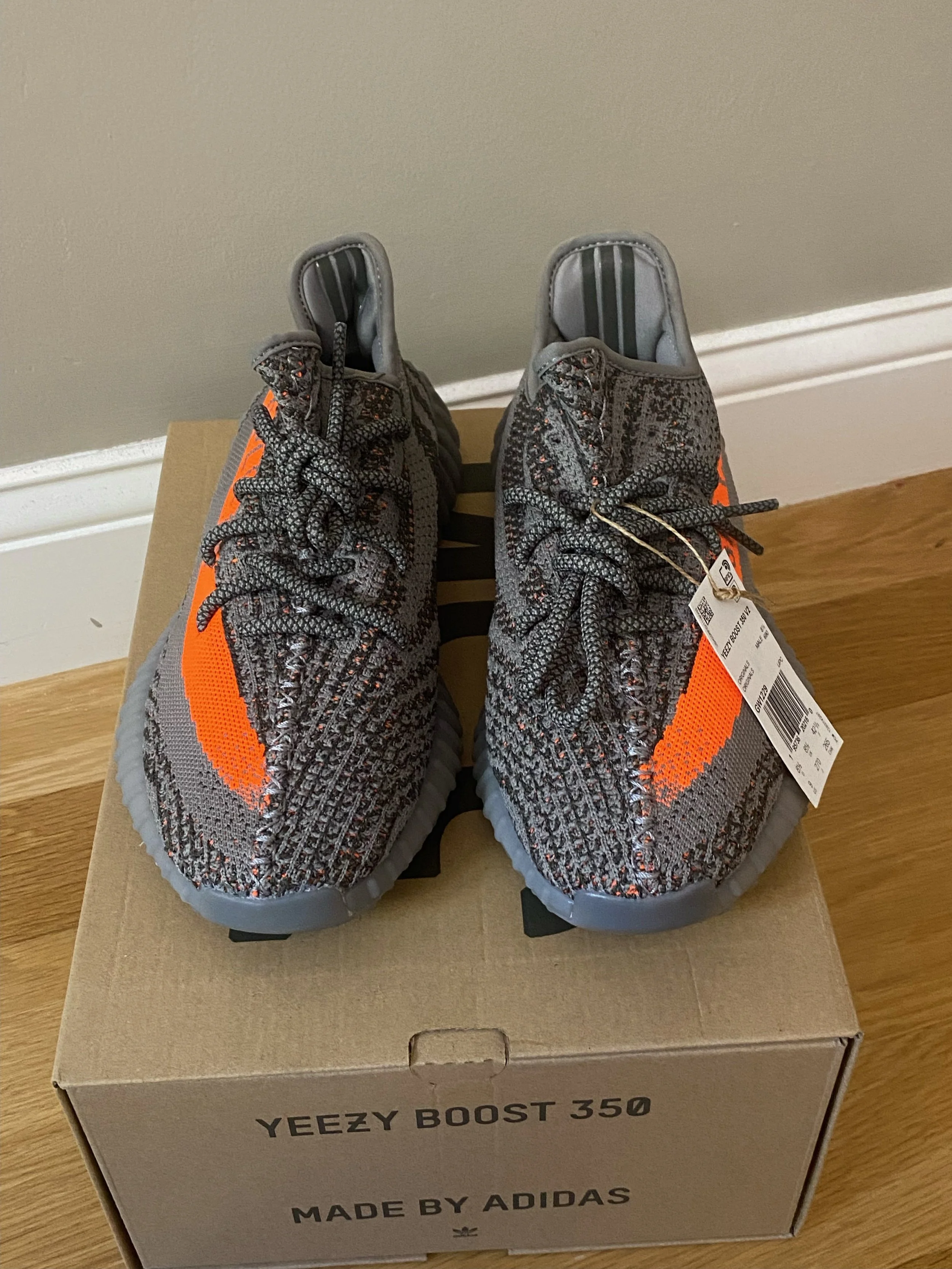 yeezy 350 beluga reflective  VJL_kicks