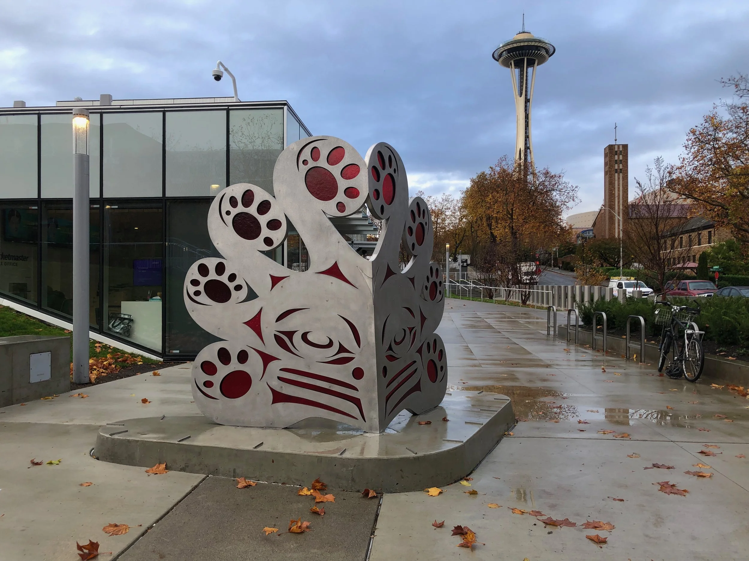 La Diab Pish (The Devil Fish) at Climate Pledge Arena