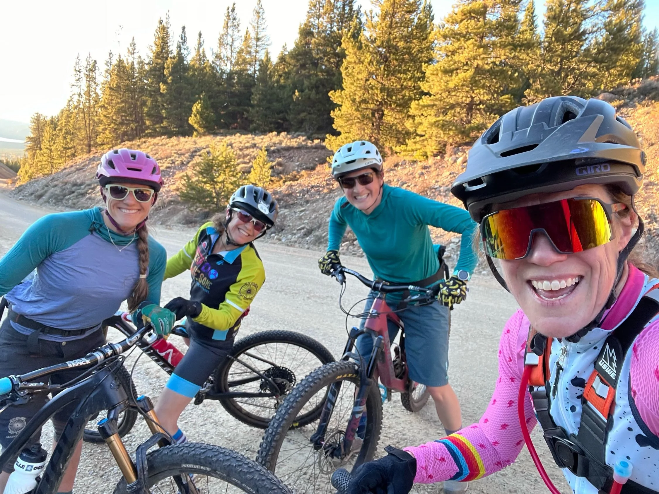 Colorful! Radiant! Warm! Inclusive! Smiley! 💐🌈

⬆️ Thursday Ladies Ride in a nutshell 💛 Receipts to prove it! 🧾🤳

Join us tonight 6P out of @cyclesoflifepb for a spin with the se&ntilde;oritas. All levels welcome. 🤗 

#womenontrails #womenwhobi