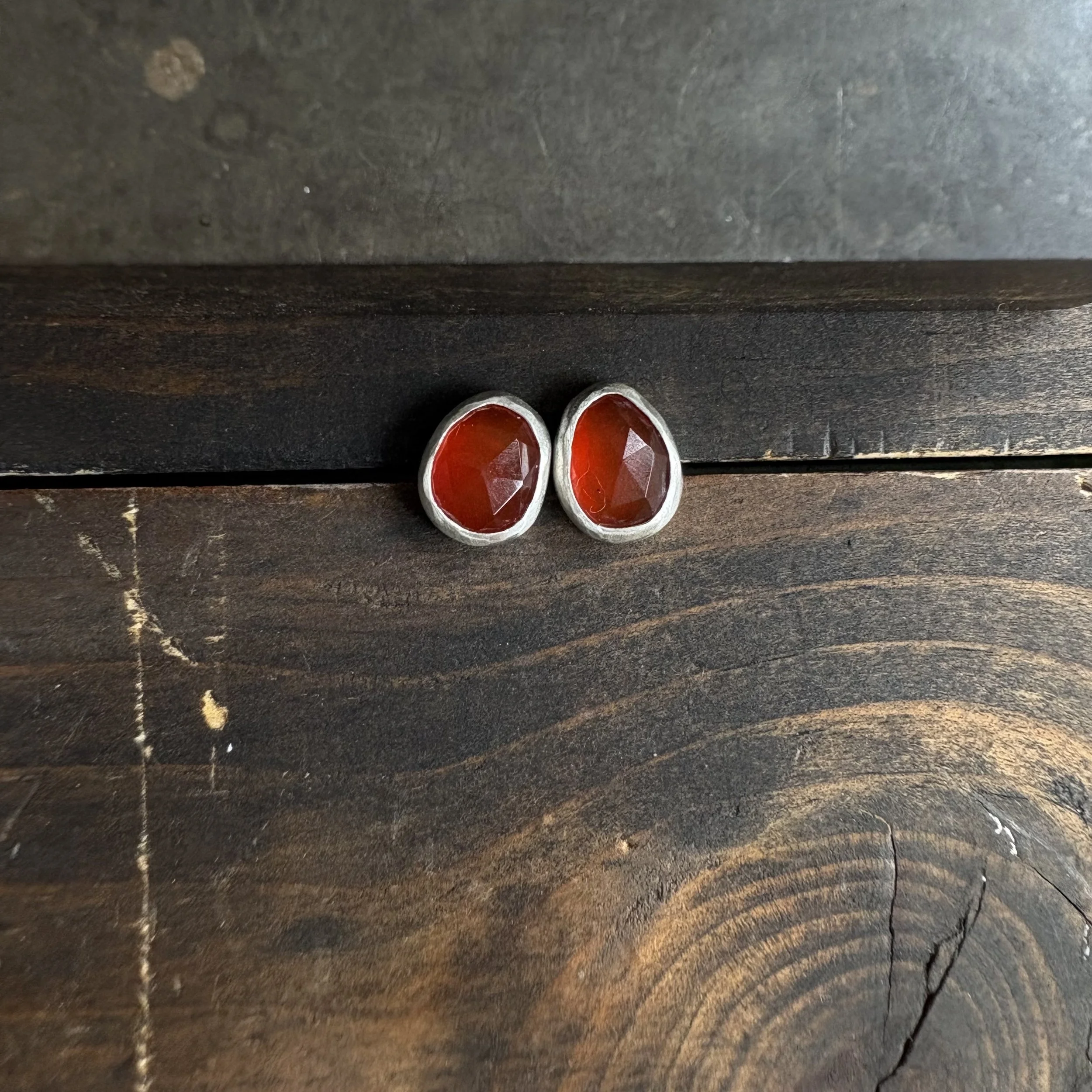 Carnelian Posts