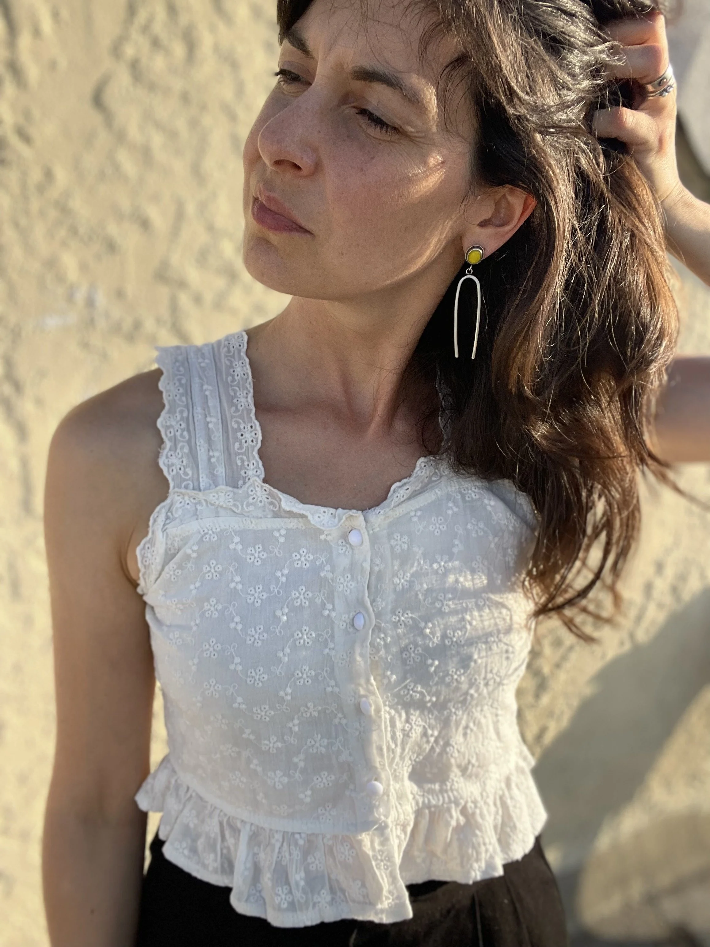 Yellow Rosarita Wishbone Posts