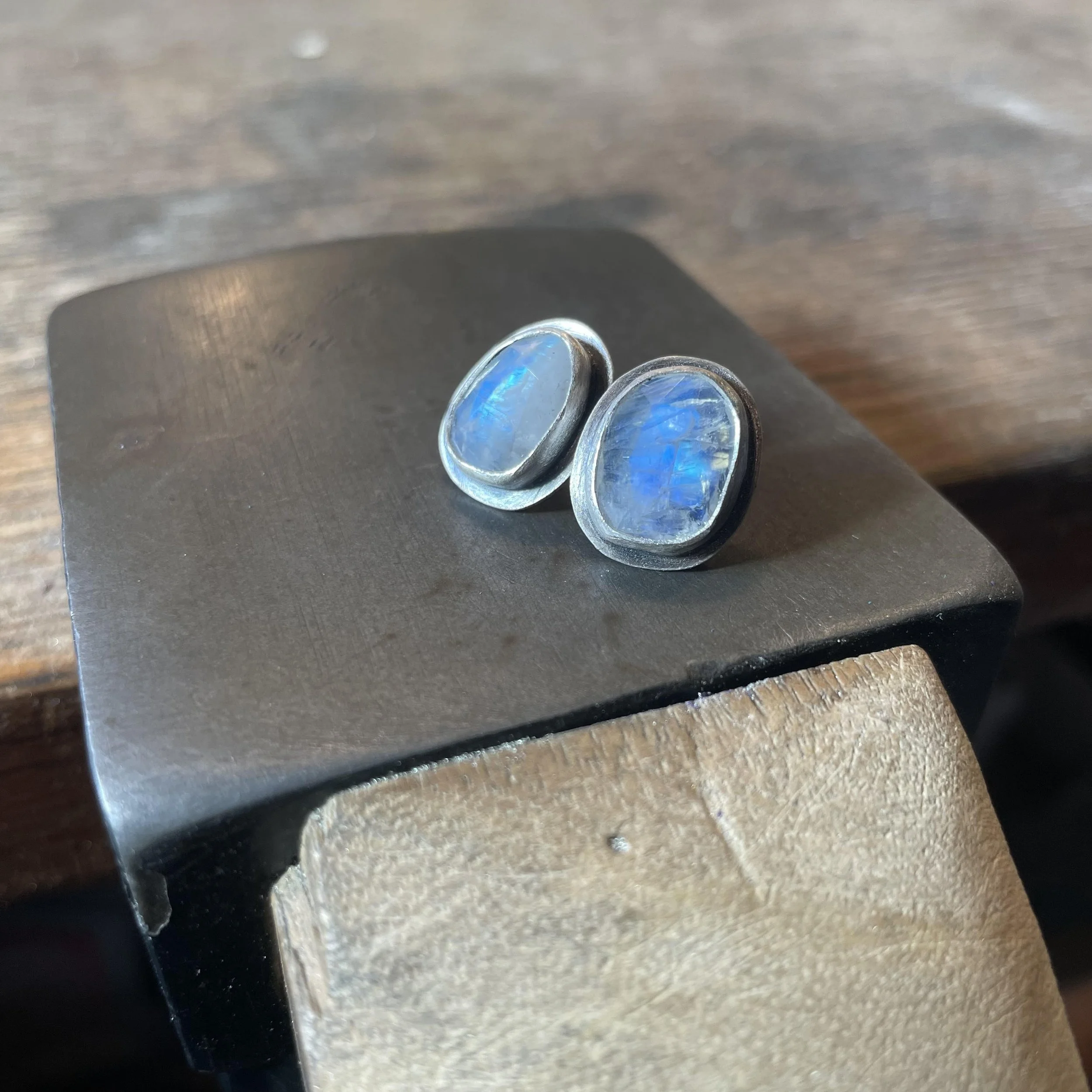 Karli- Rainbow Moonstone Posts