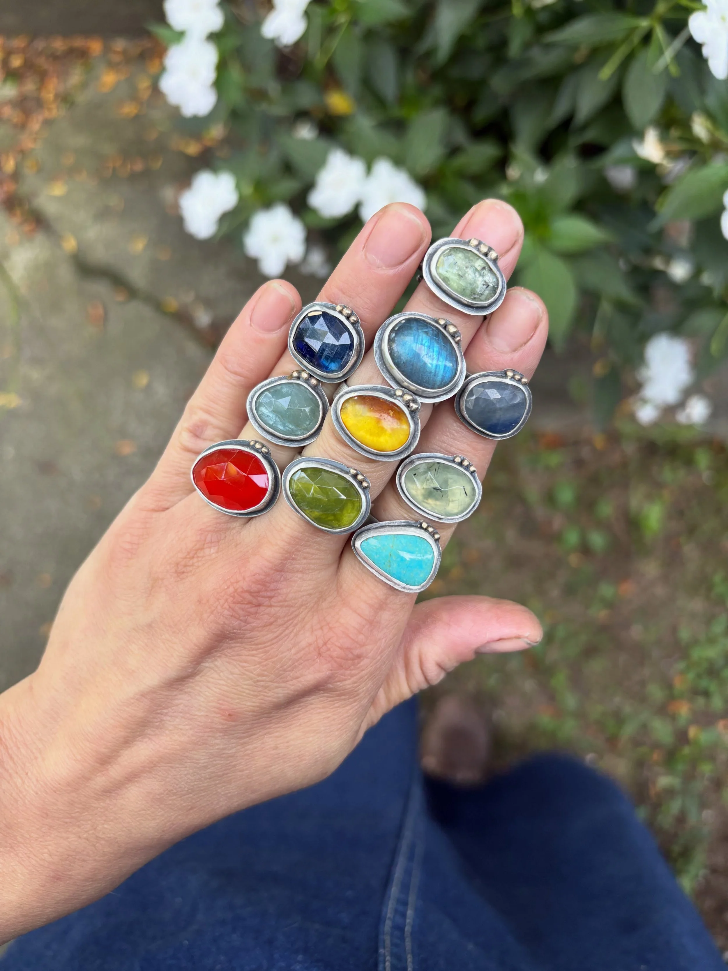 These jewels are fresh off the bench and headed out to a new stockist: @shopisabelsouza 🧡