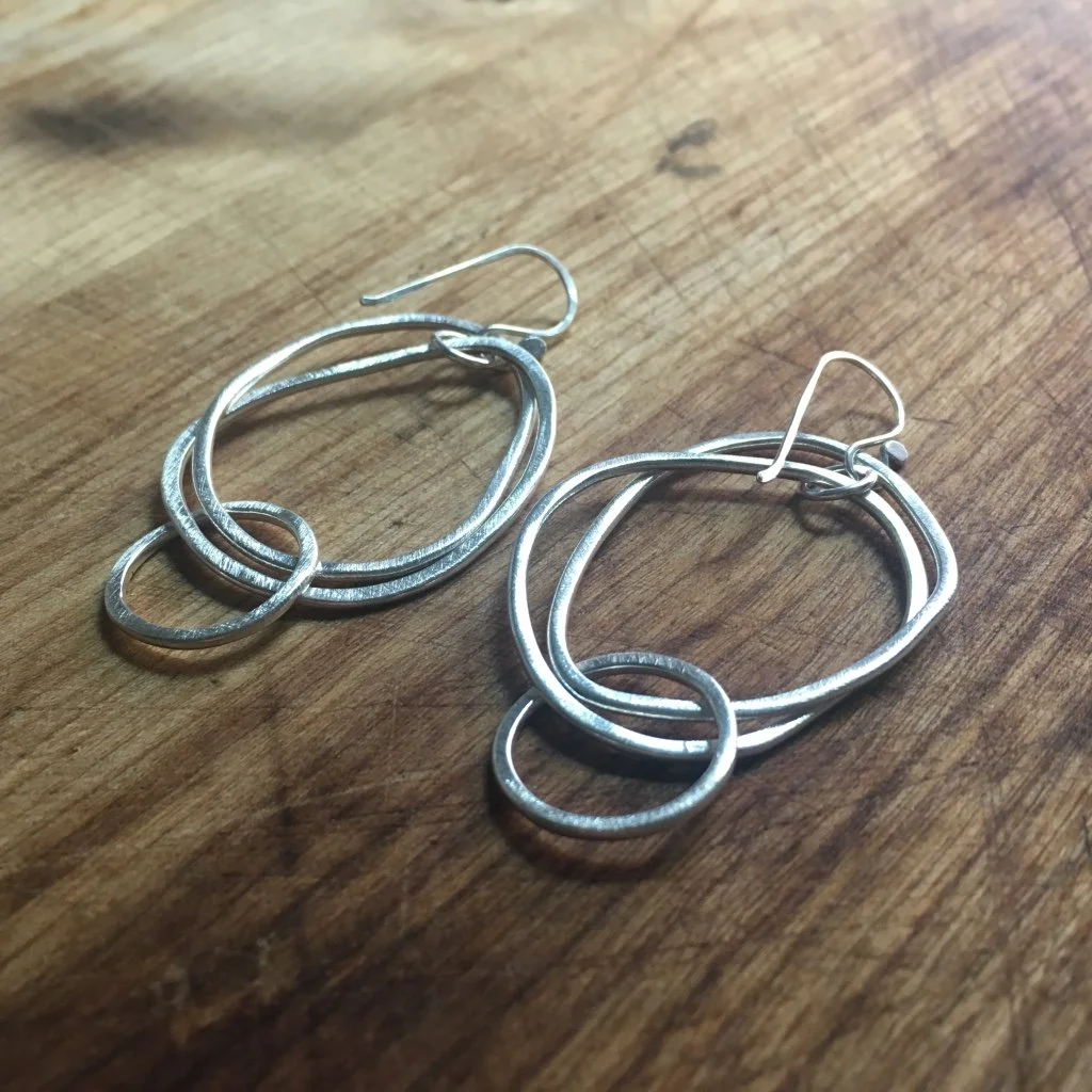 2019 Geo Geo Circle Hoops