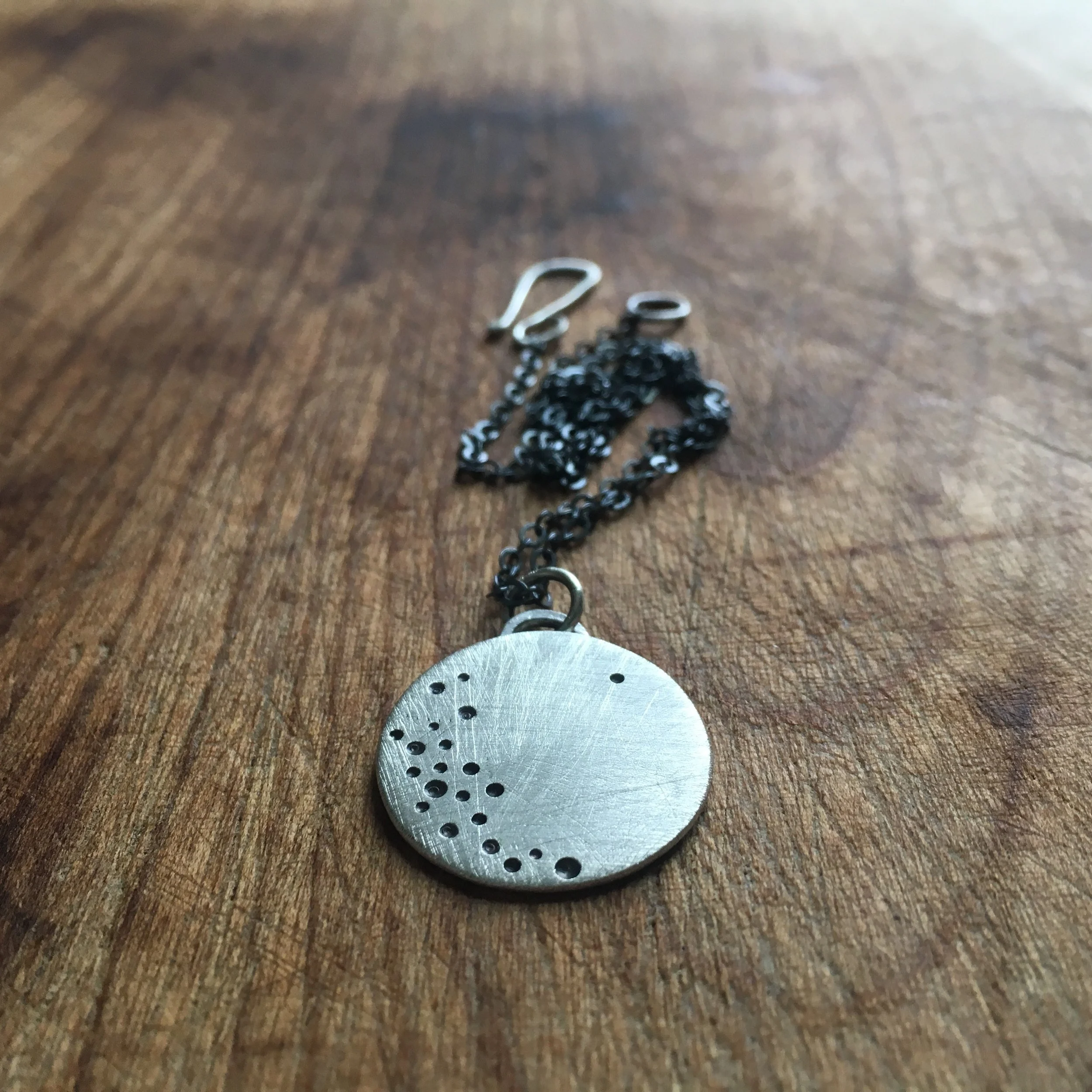 2018 Moon Face Pendant Necklace