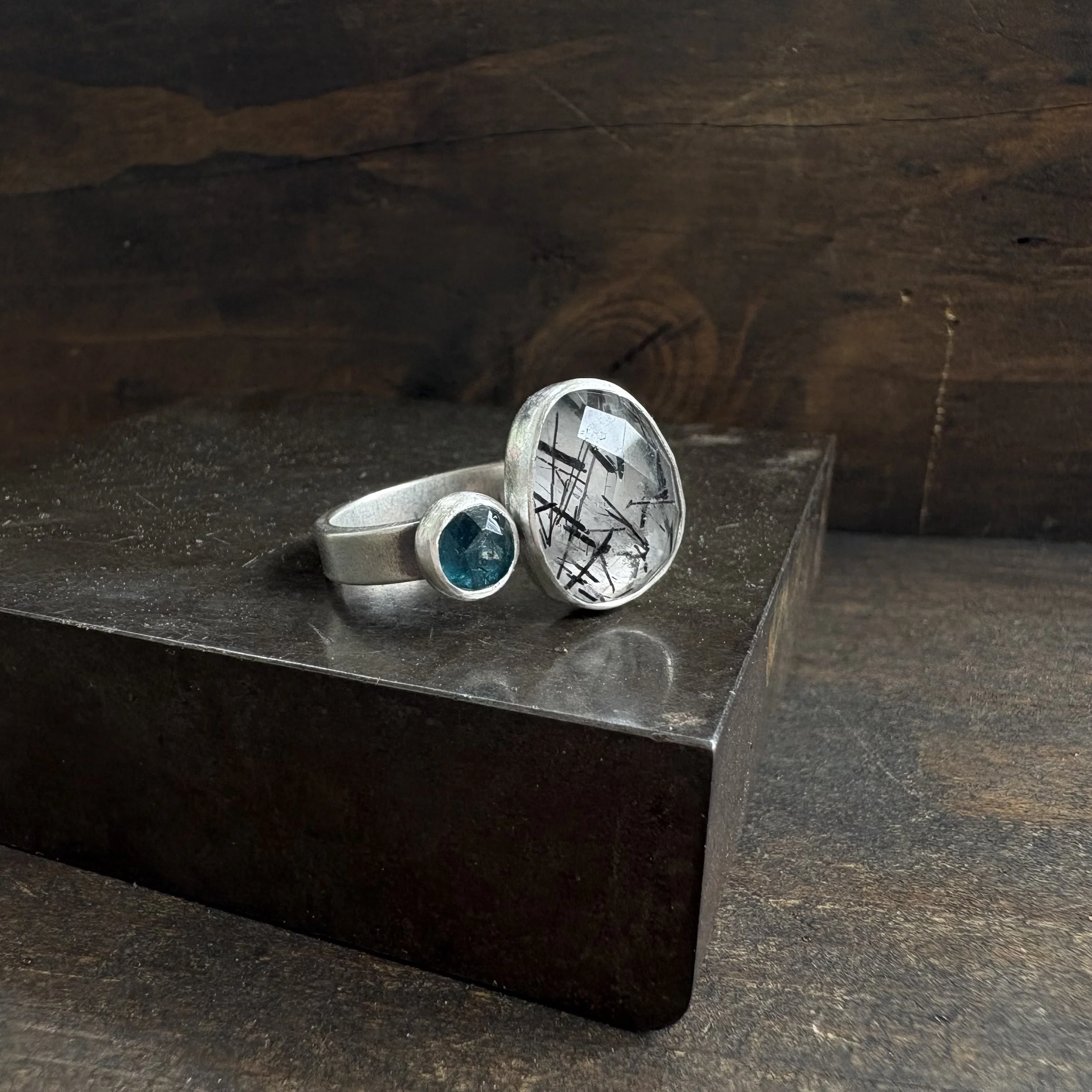 Kyanite & Tourmalinated Quartz Double Stone Ring 2