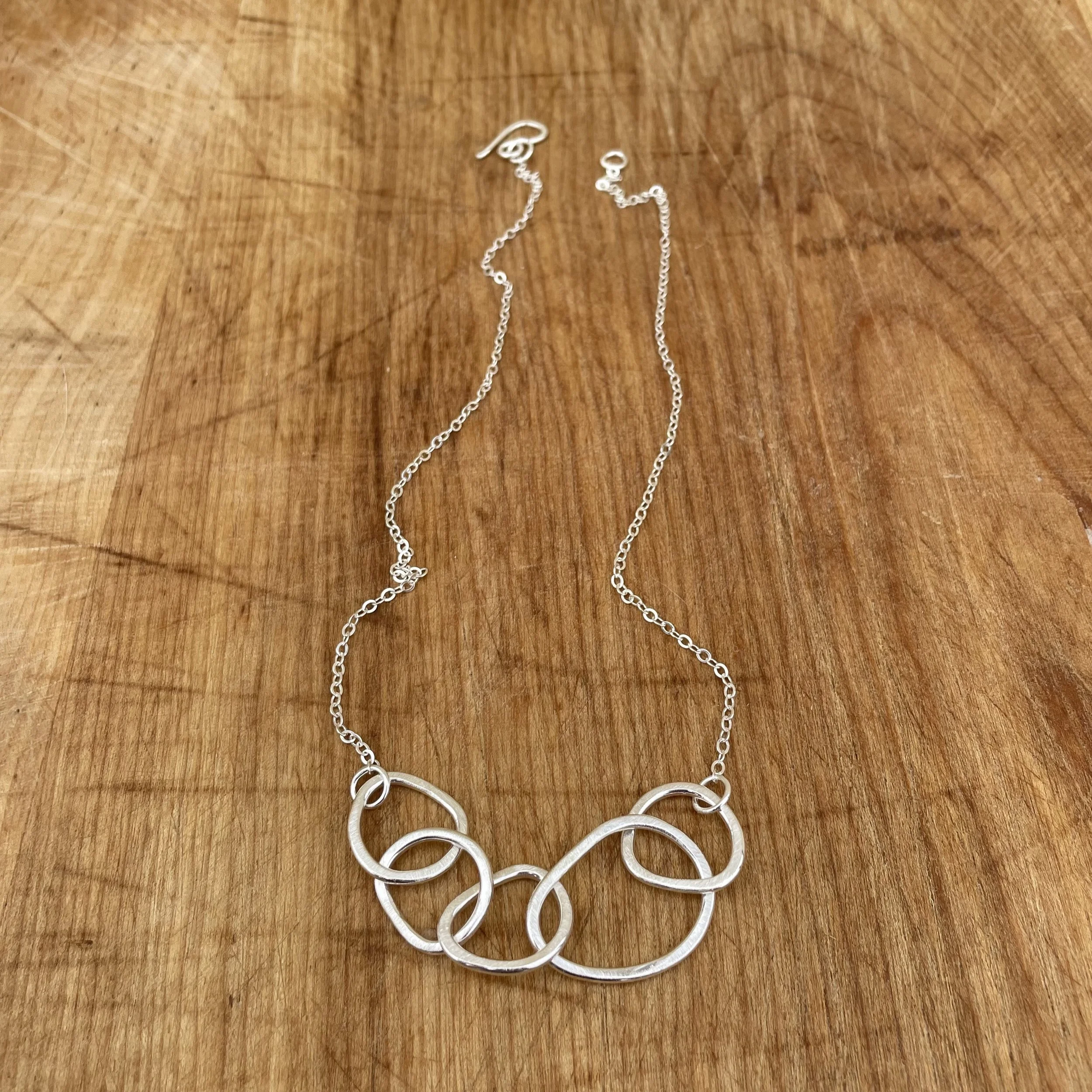 2022 Five Link Geometric Necklace Silver Chain