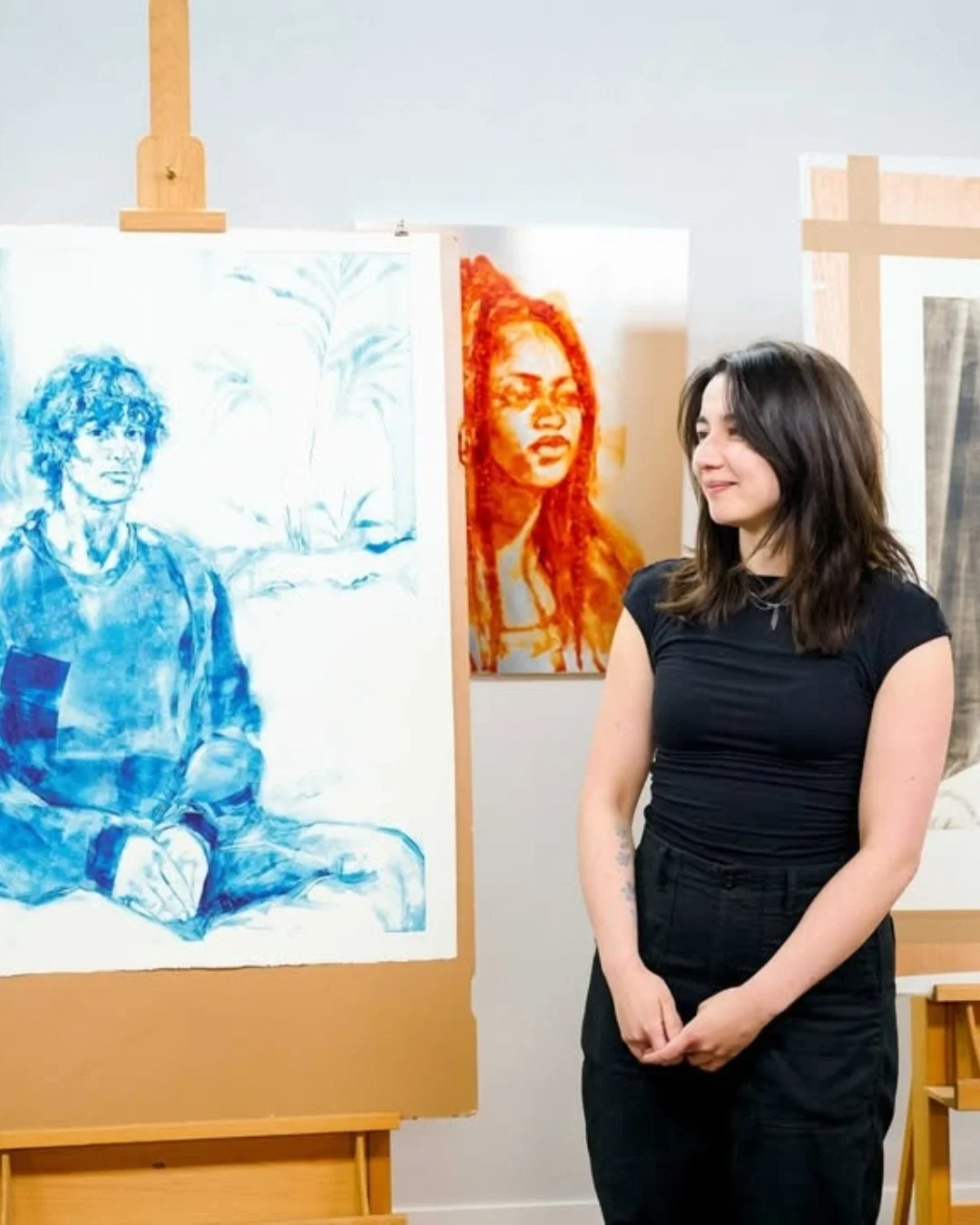Congratulations to WCPF artist @chloe_barnes_artist for winning the Sky Portrait @artistoftheyear last month 💫

In the finale, Chloe made a monoprint of actor Brian Cox, shedding light on printmaking as an artistic medium on national television. The