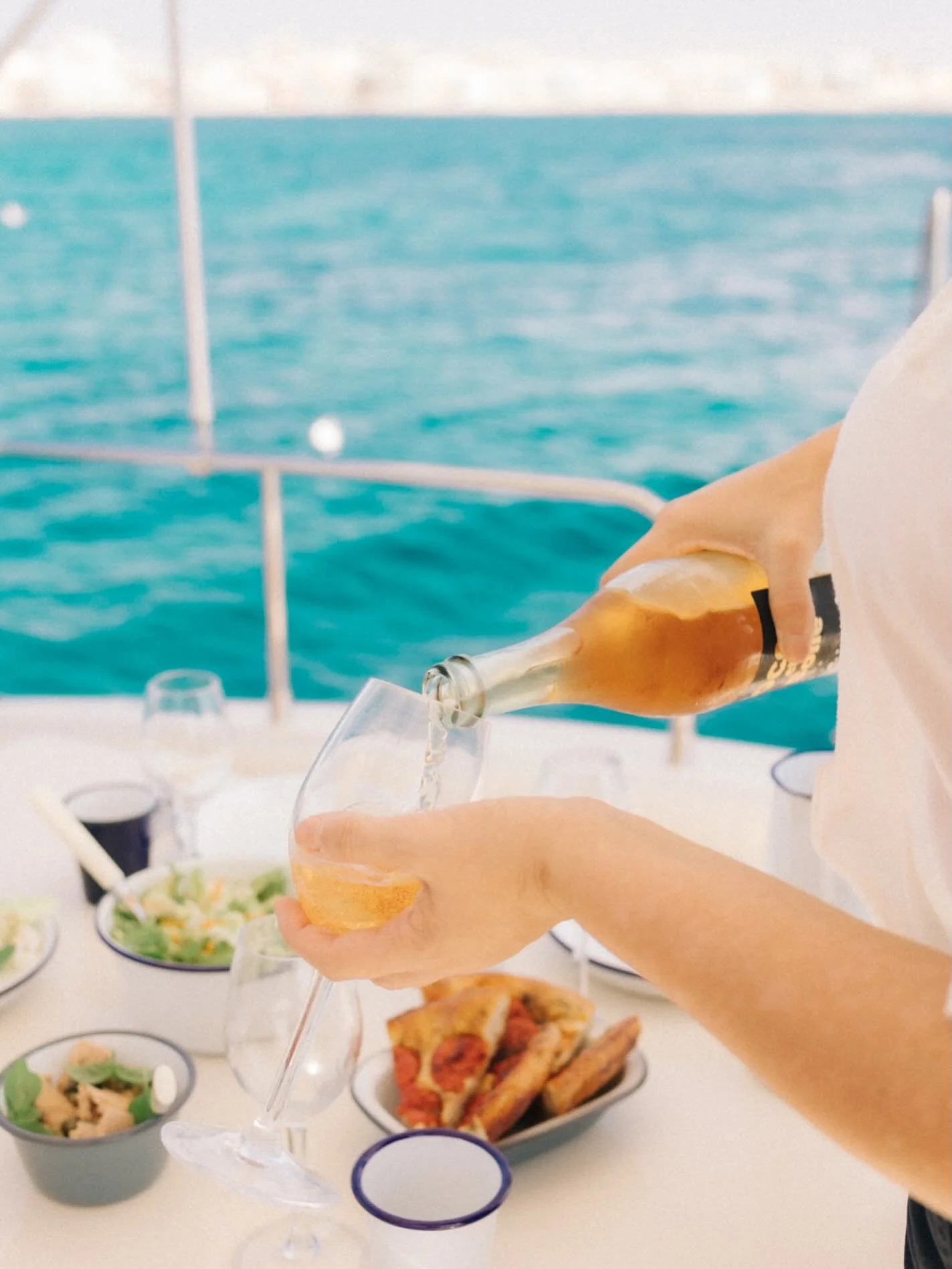 Lunch on board @moroseta_boats 

#lunch #morosetaboats #rivayacht #puglia #danilogiungatophotographer