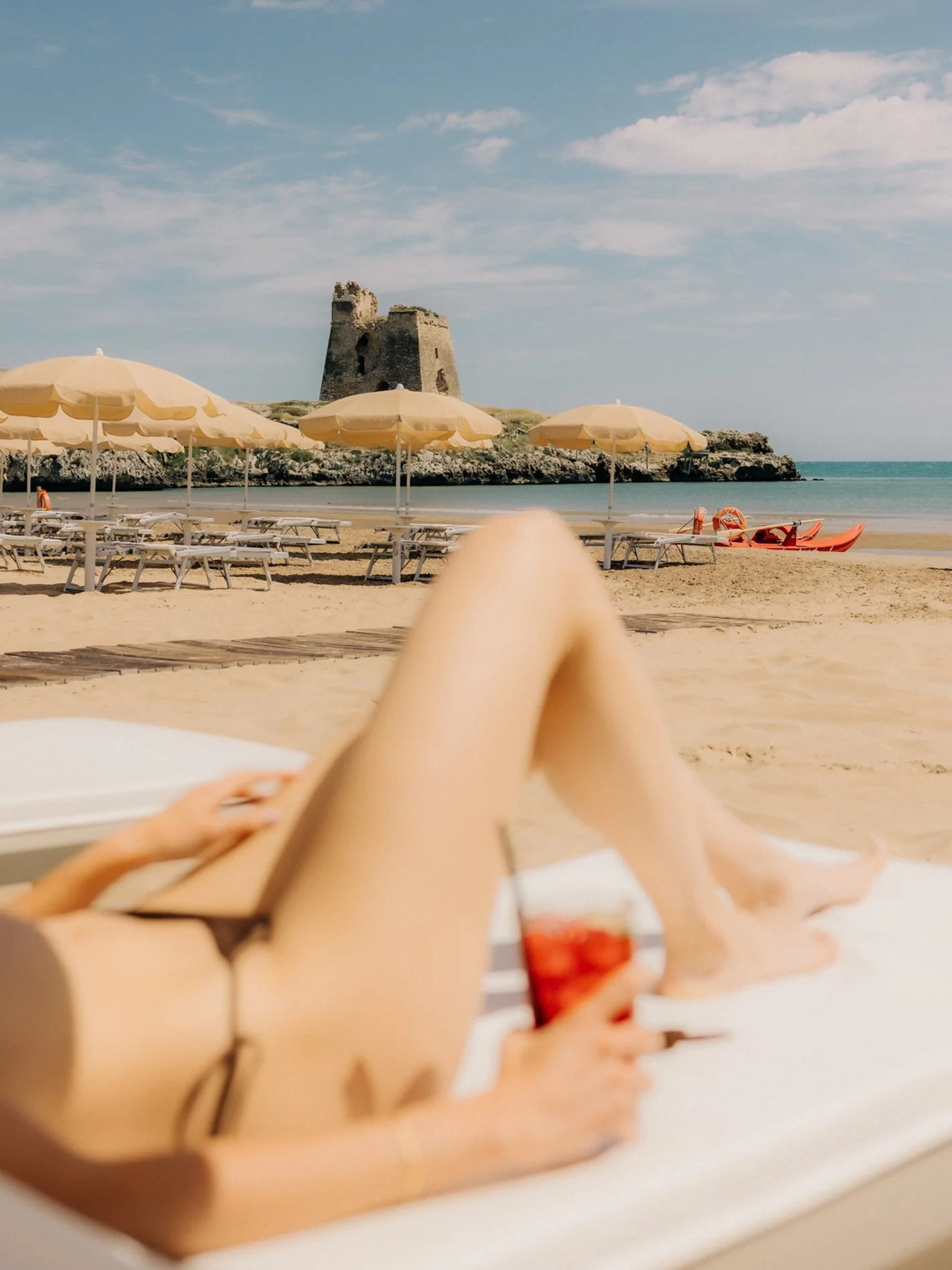 Summer frames
La torre di Sfinale vista dal @lidodelpiacere 

#lidodelpiacere #peschici #gargano #puglia #danilogiungatophotographer
