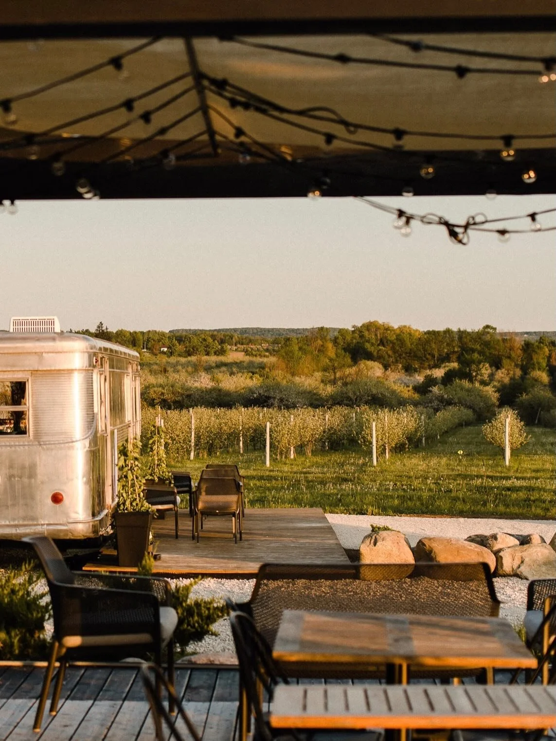 Introducing our NEW Sip &amp; Stay package in collaboration with @spydistillery 🍎

Enjoy a relaxing overnight stay at The Dorchester, paired with a cider tasting experience at @spydistillery &mdash; just a short, scenic drive away. Sip award-winning
