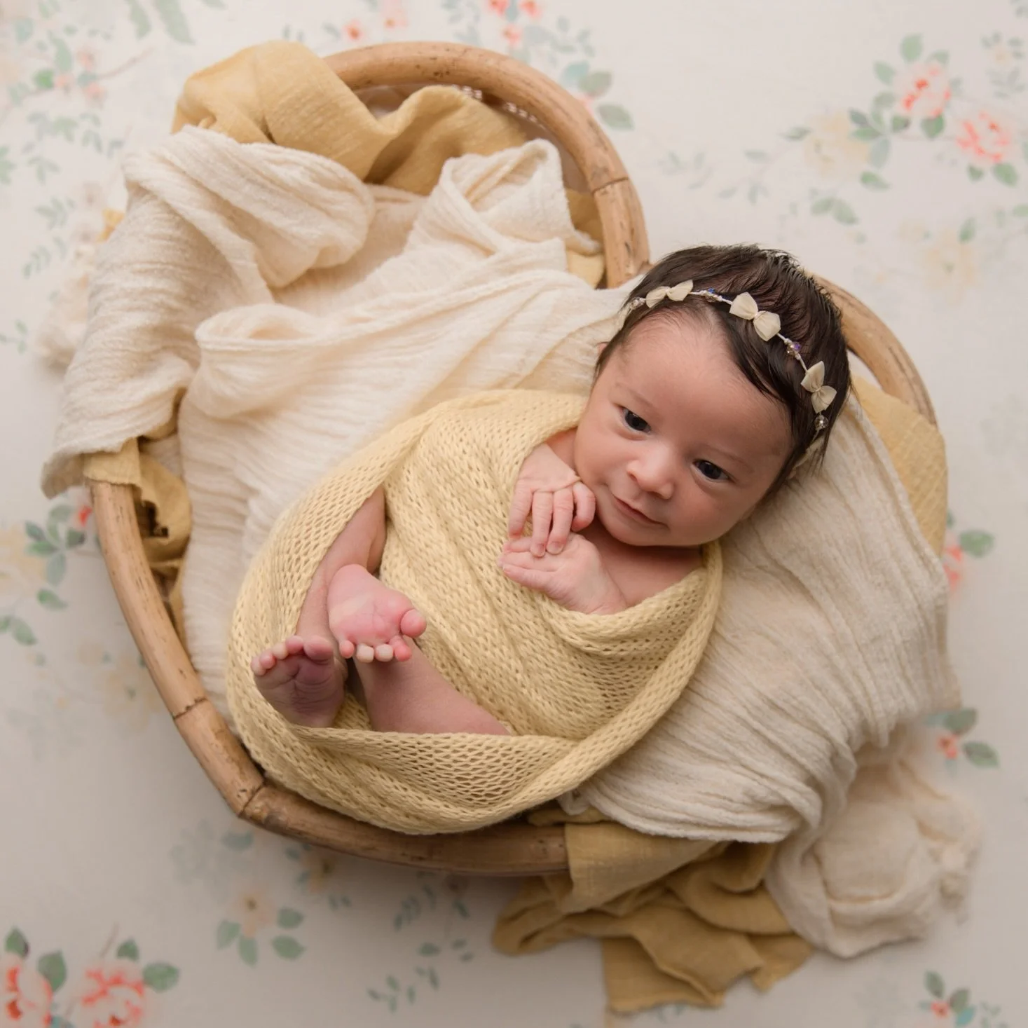 Have you been thinking about booking a newborn session to document your newest little love&rsquo;s arrival?

These early days fly by too fast.

If you&rsquo;ve been considering booking your newborn session, let&rsquo;s connect! I&rsquo;d be happy to 