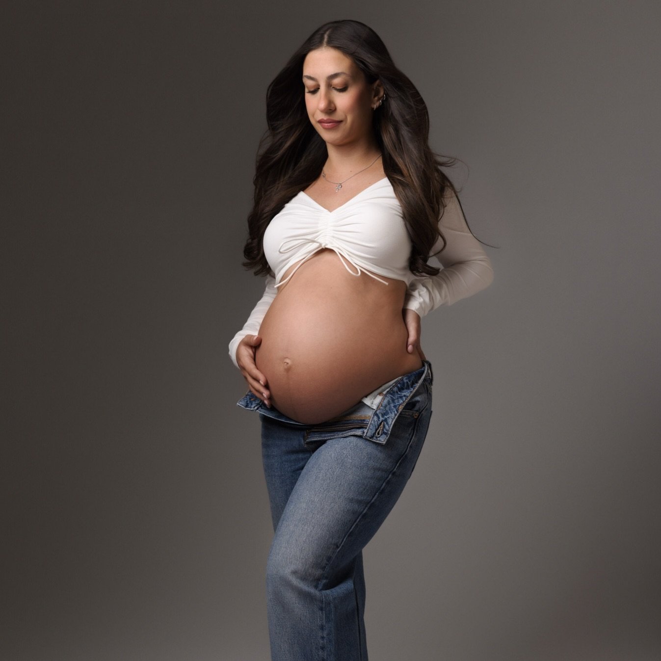 Blue jeans babe 💕

Let&rsquo;s connect to plan the photoshoot of your dreams!

www.cristinamariephotographs.com/maternity

Cristina Marie Photography 
Bergen County Maternity Photography | Bergen County Newborn Photography | New Jersey Maternity Pho
