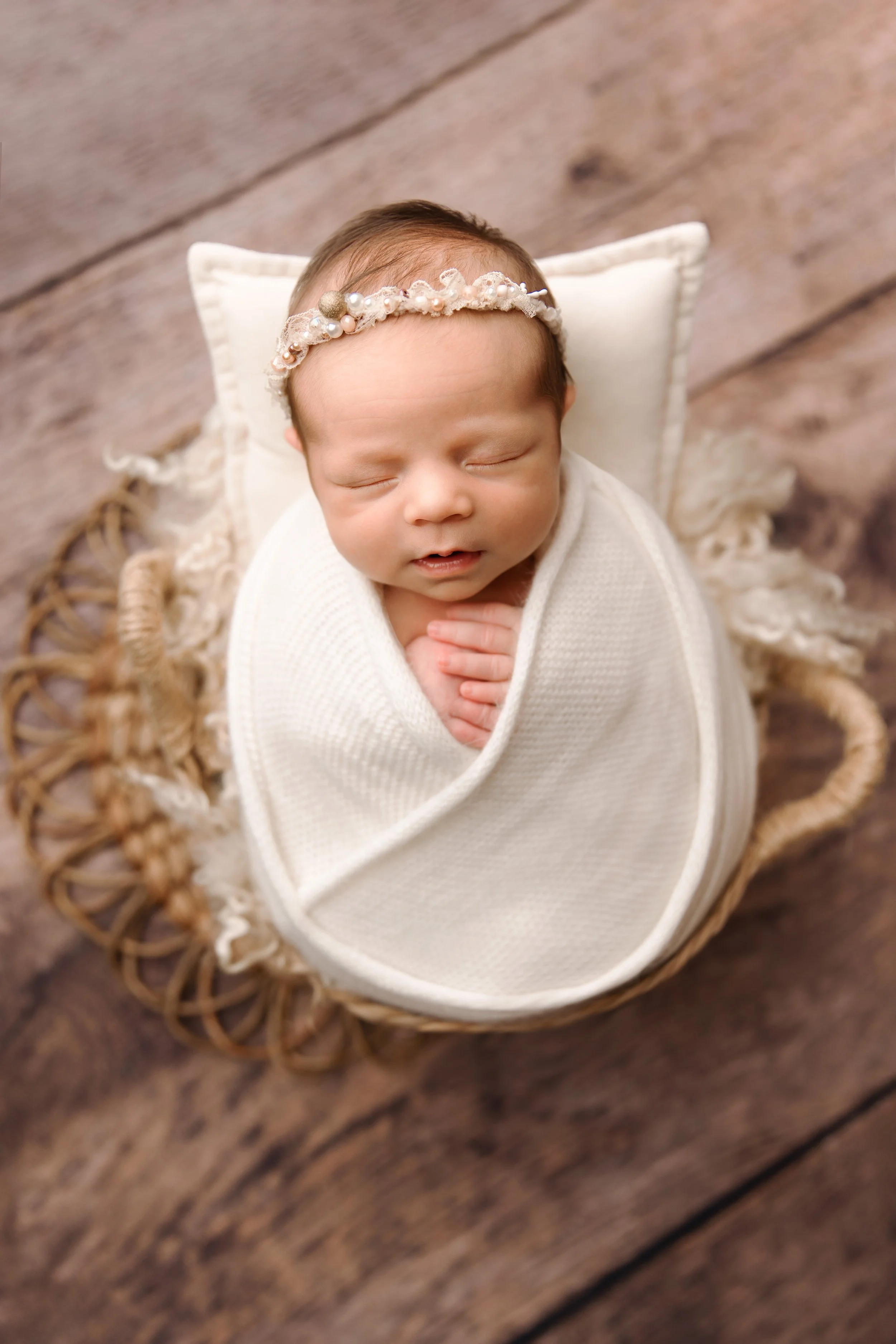 Cristina Marie Photography, Bergen County, New Jersey, Newborn Photoshoot, NJ Newborn Photos, Bergen County Newborn Photographer, NJ Moms, Bergen County Moms, Reputable Newborn Photographer, Newborn Photos in New Jersey, NJ Family Photography, Best o